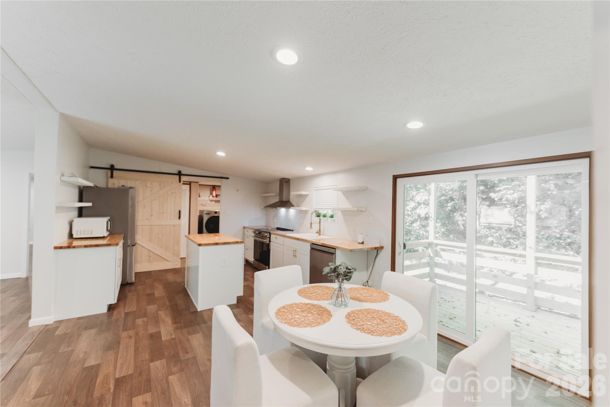 17 Hickory Acres Road — Hendersonville