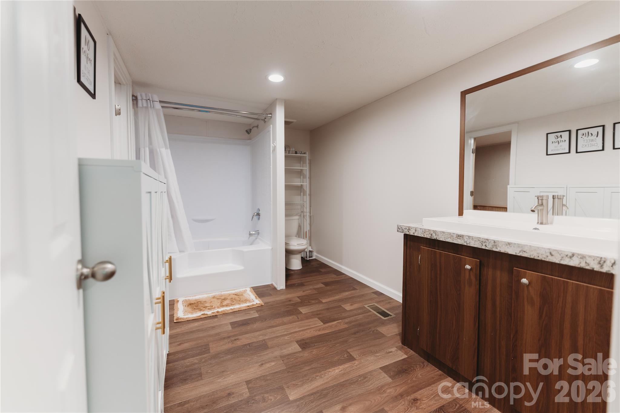 17 Hickory Acres Road — Hendersonville