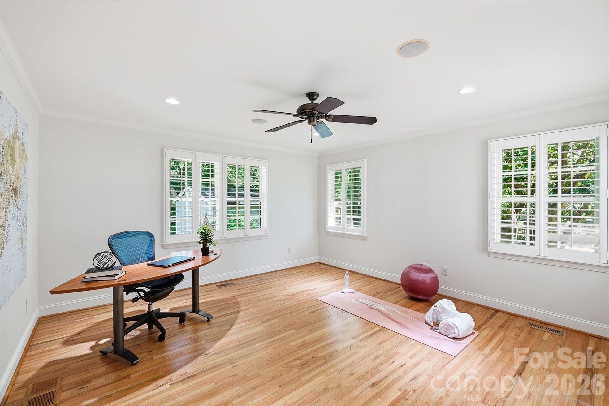 3635 Severn Avenue — Charlotte