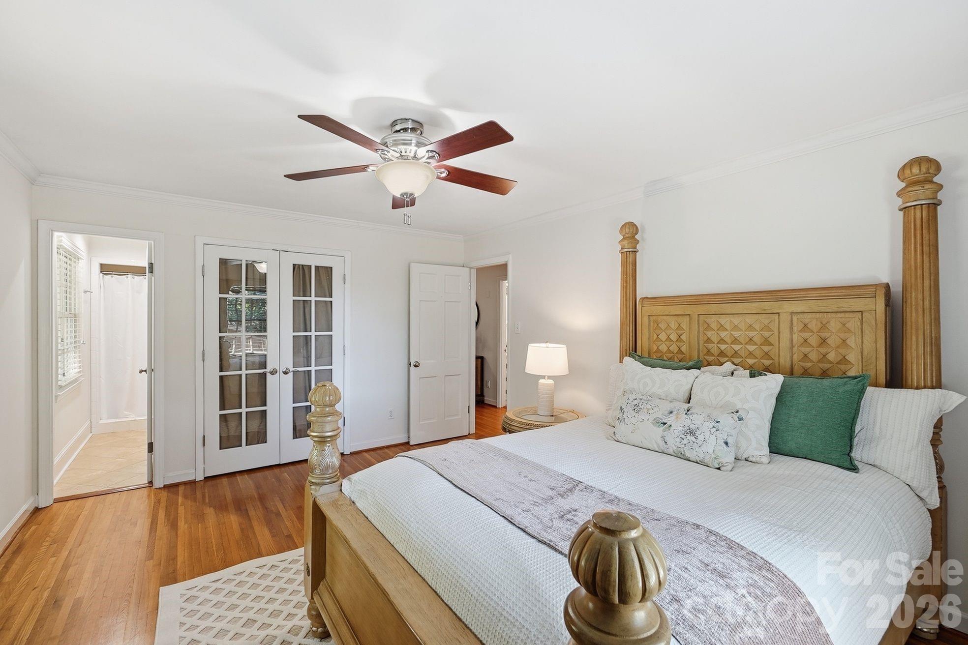3635 Severn Avenue — Charlotte