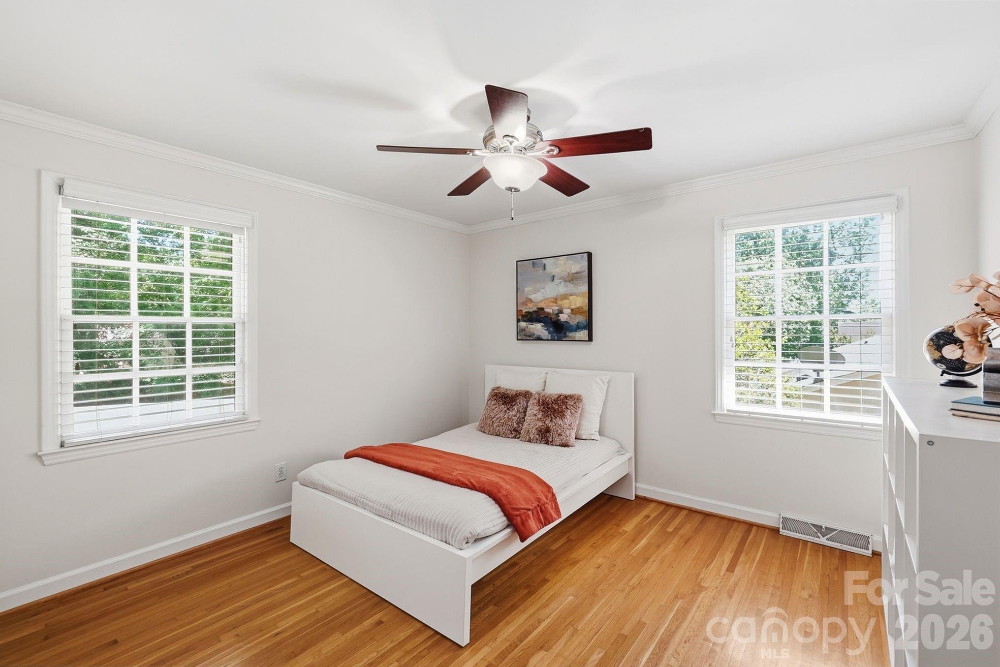 3635 Severn Avenue — Charlotte