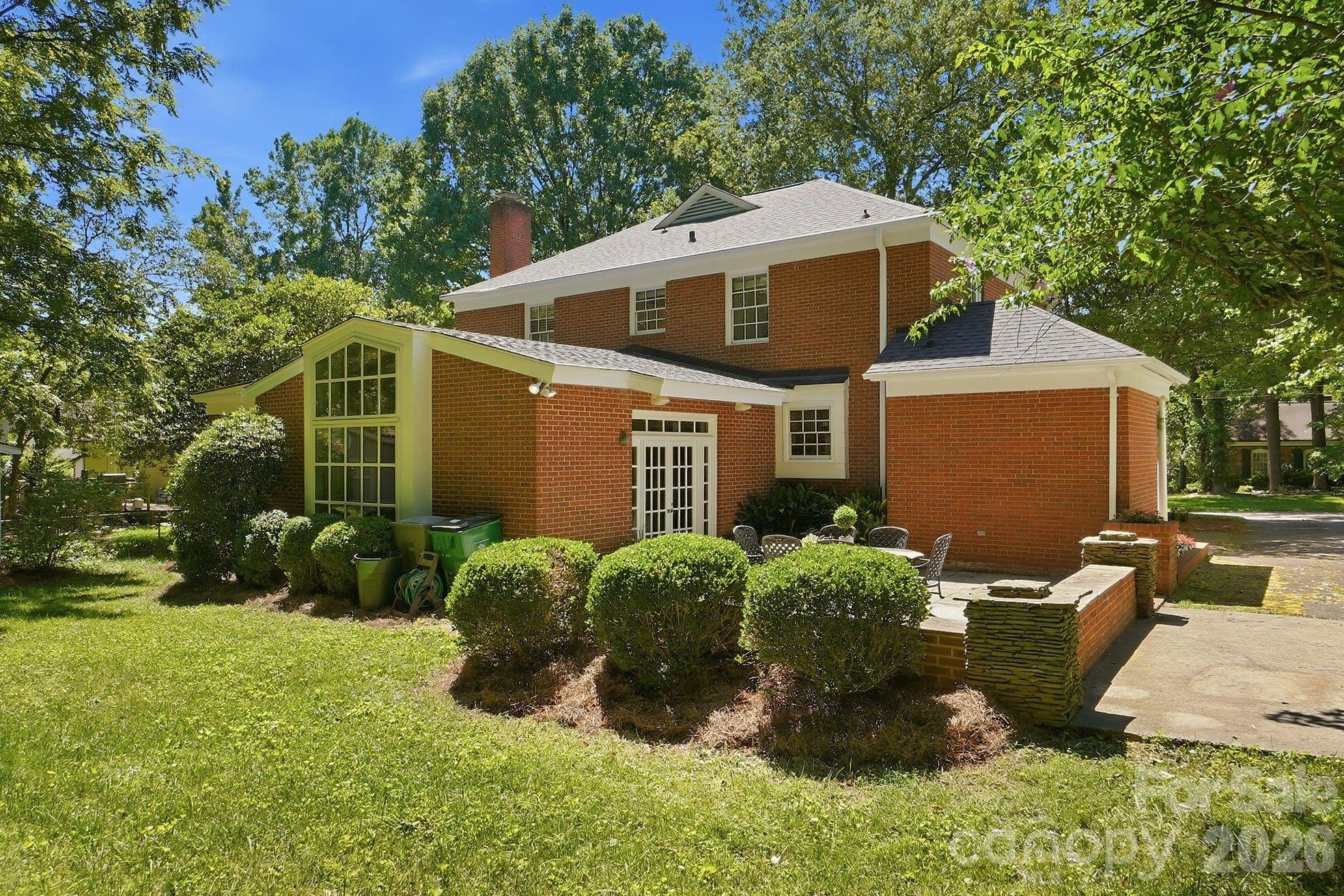3635 Severn Avenue — Charlotte