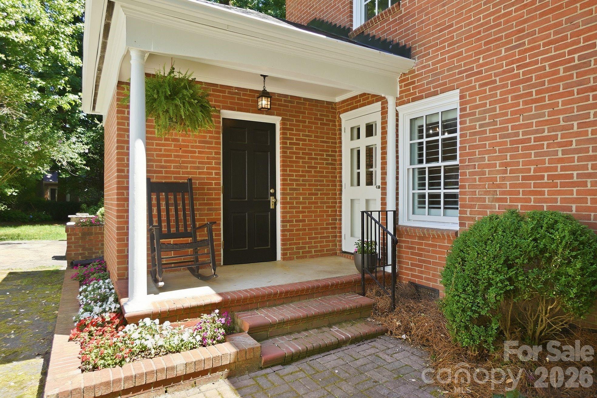 3635 Severn Avenue — Charlotte