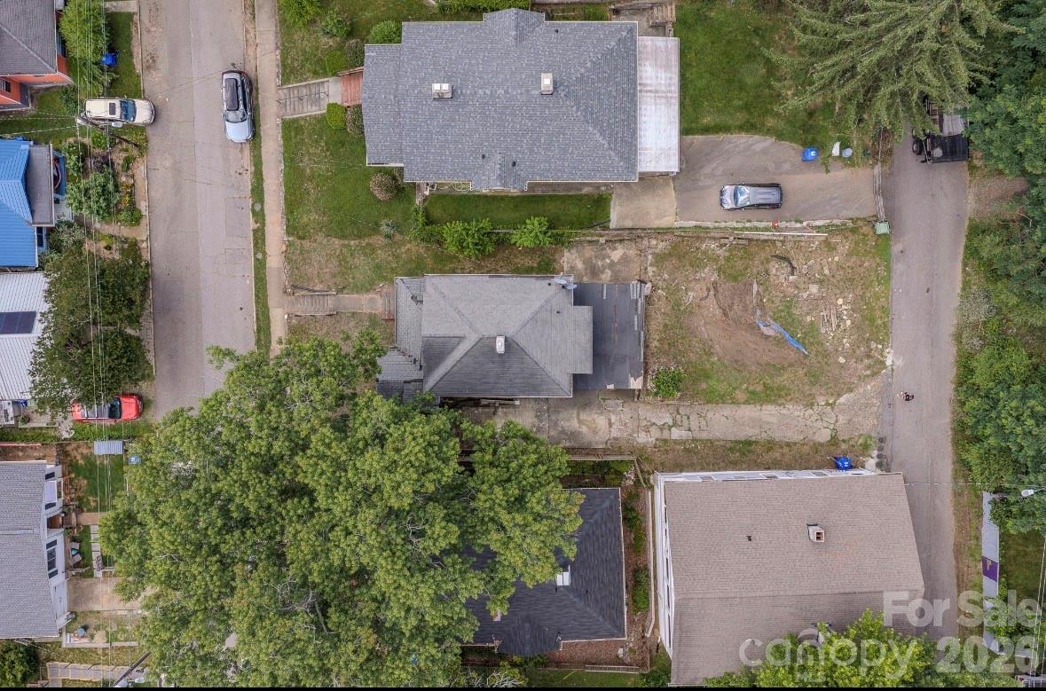 49 Madison Avenue — Asheville