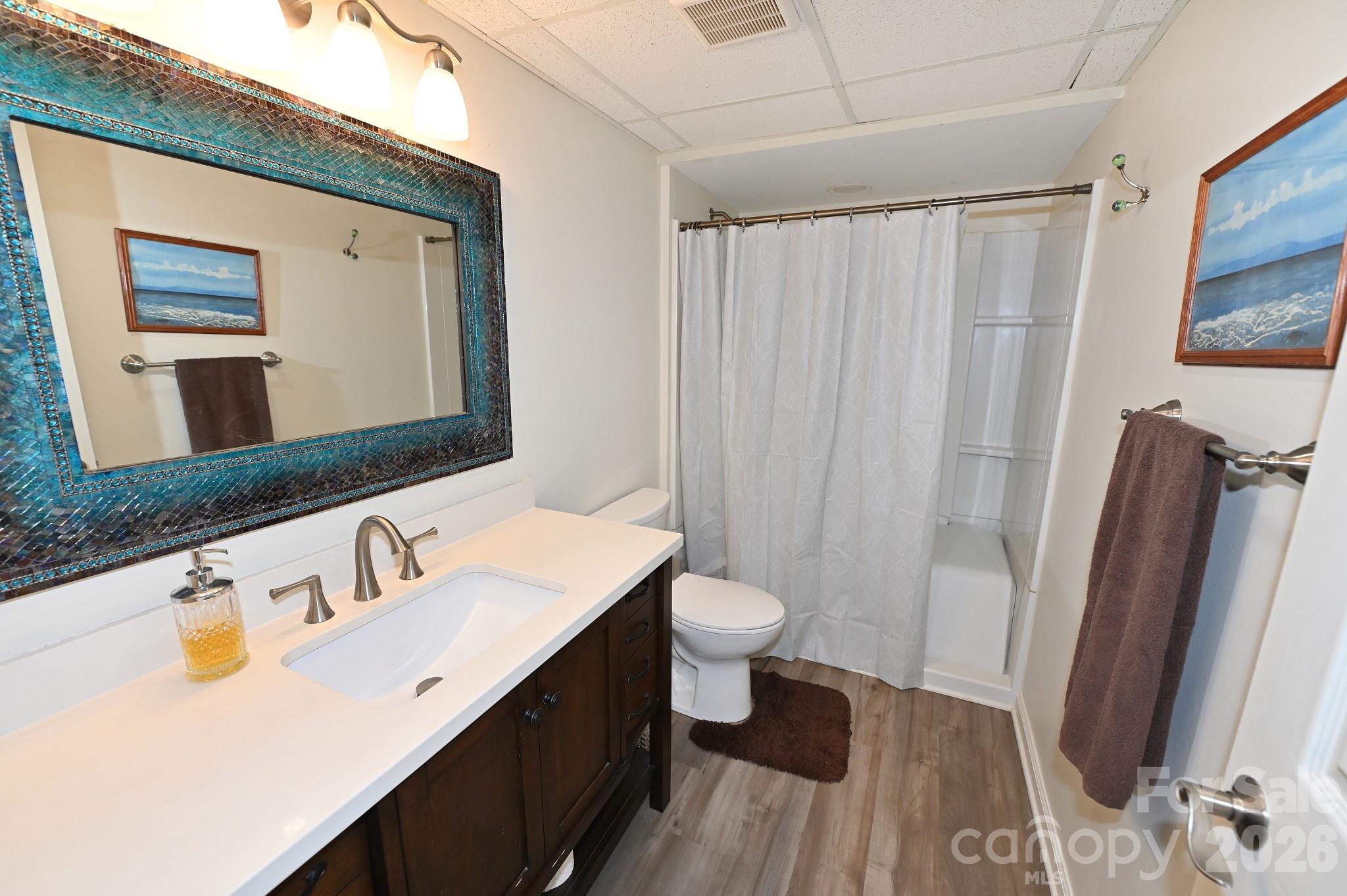 3021 Cedar Crest Drive — Lenoir