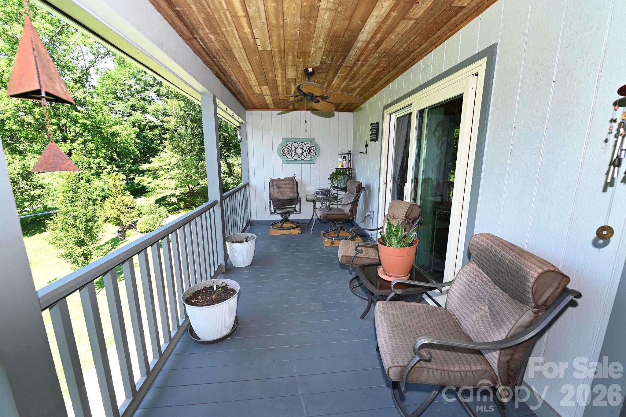 3021 Cedar Crest Drive — Lenoir
