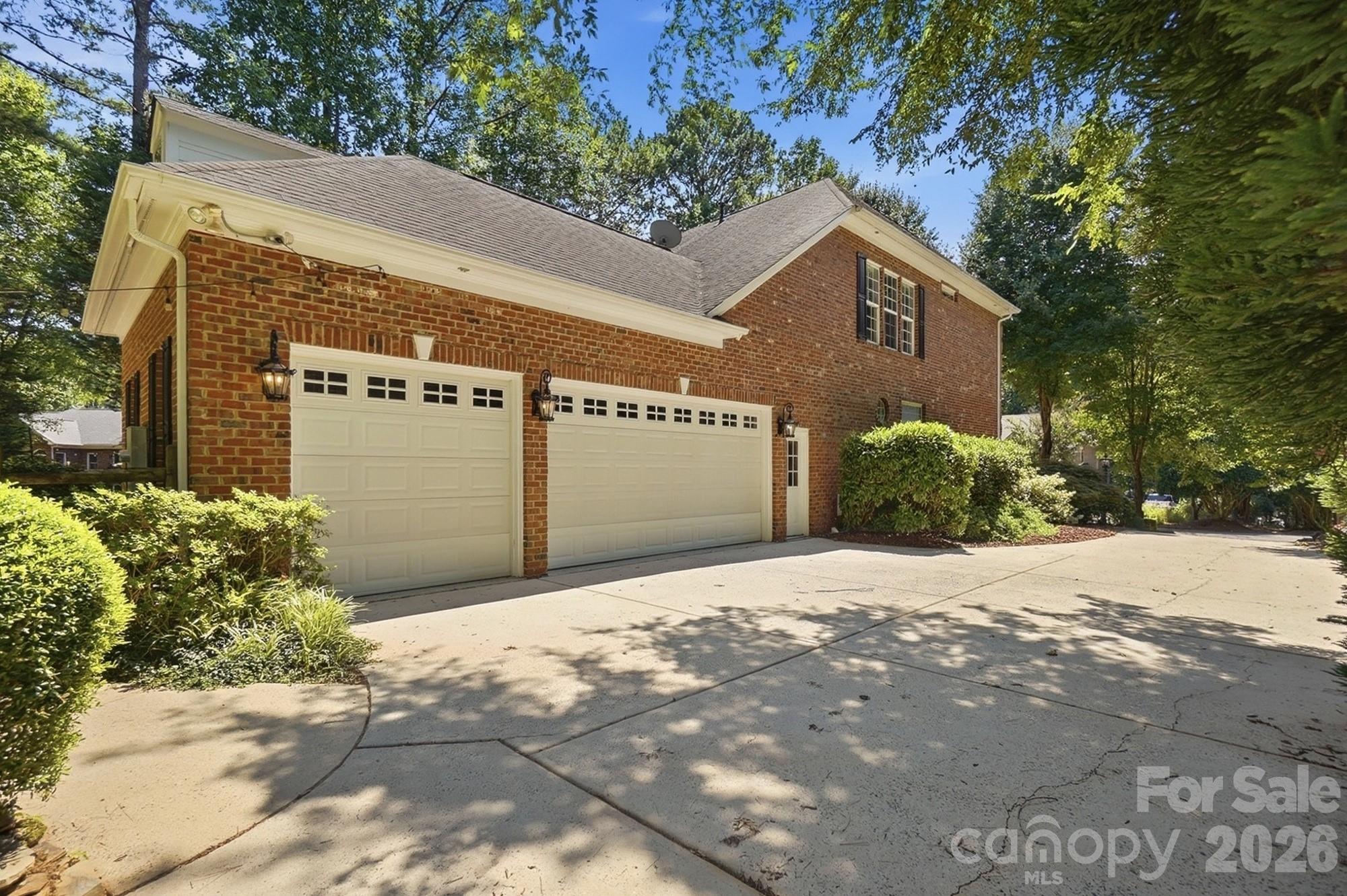 3529 Mountain Cove Drive — Charlotte