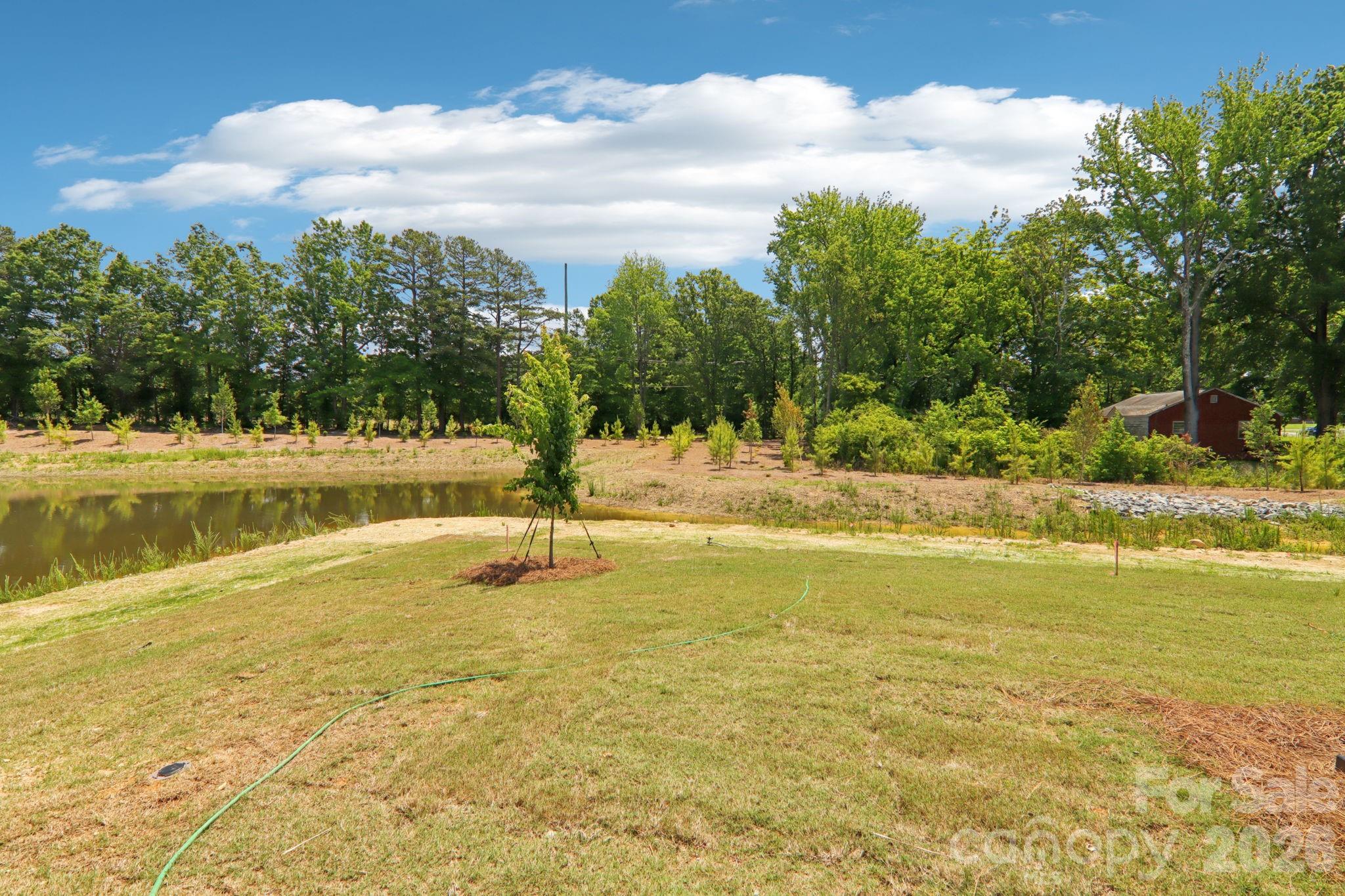 9048 Foggy Brook Loop — Charlotte