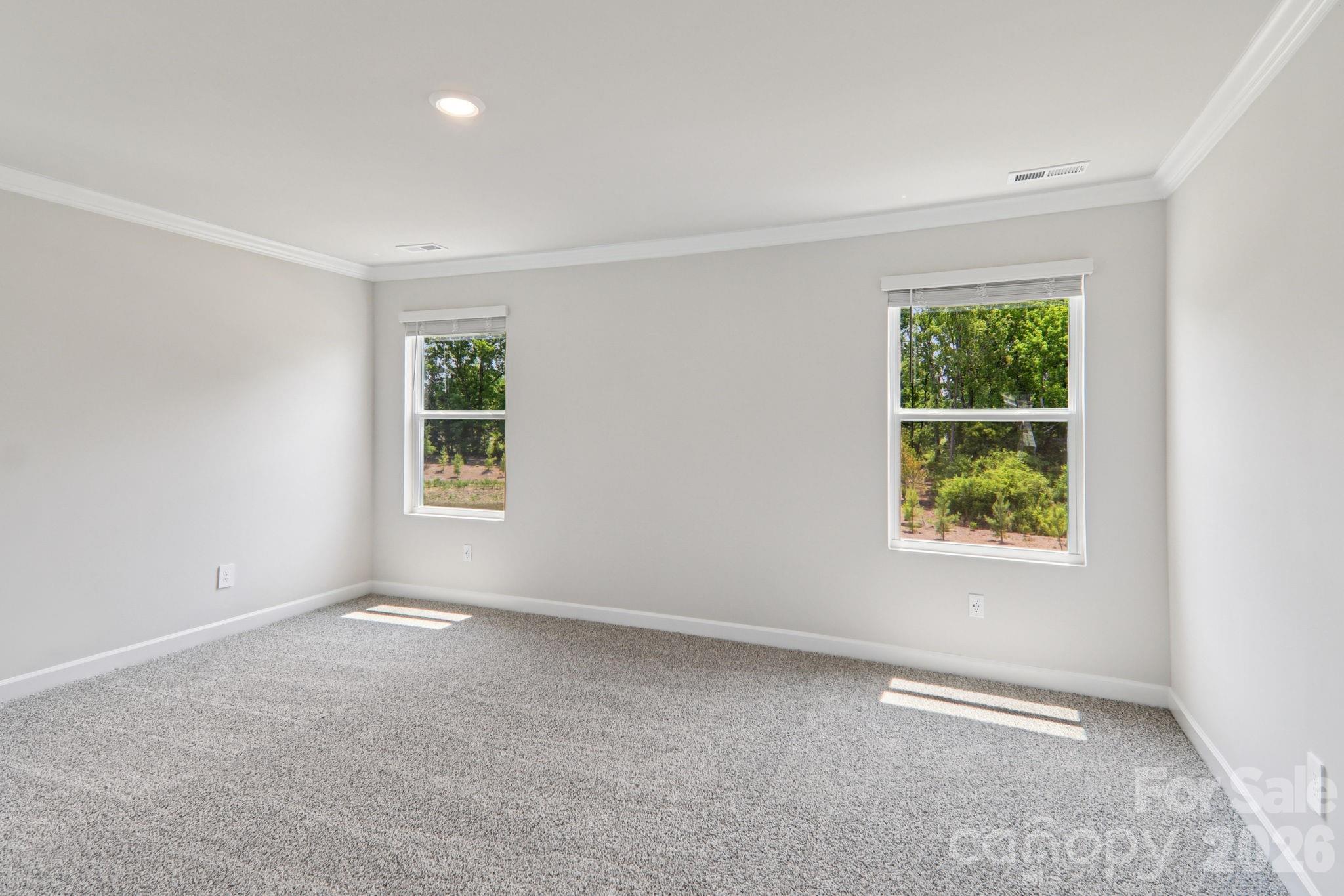 9048 Foggy Brook Loop — Charlotte