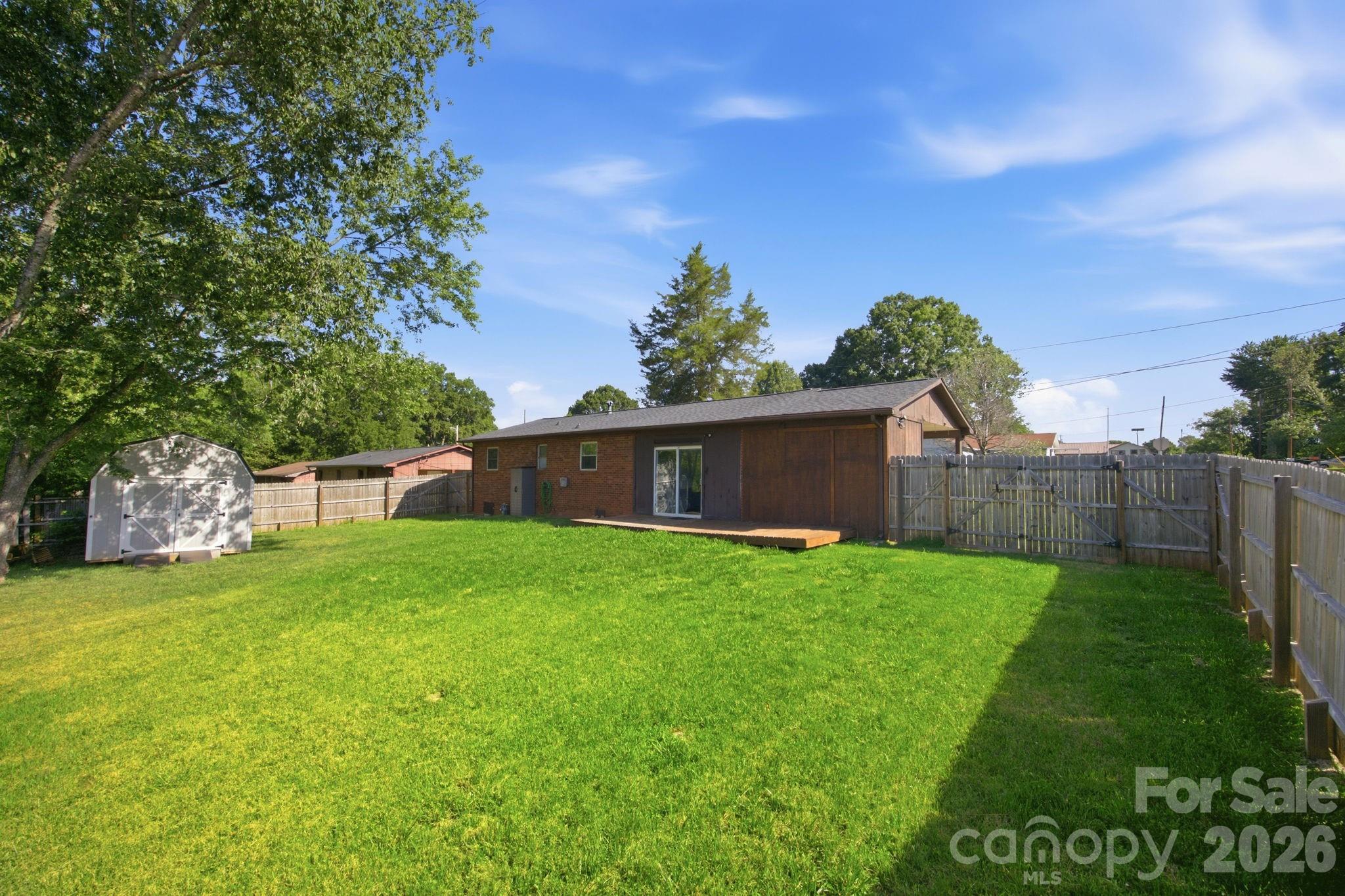 2405 2nd Street — Statesville