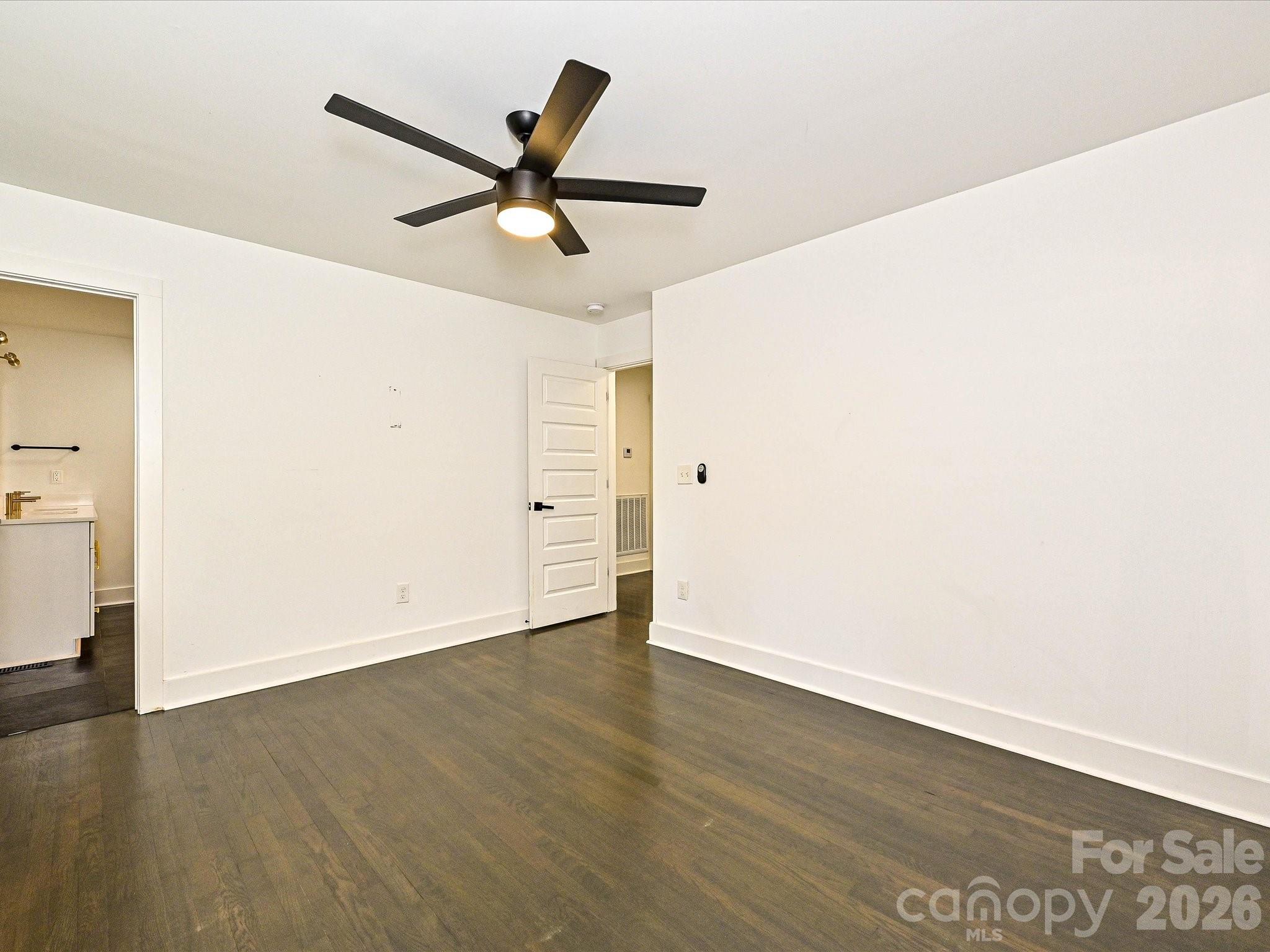 5623 Ruth Drive — Charlotte