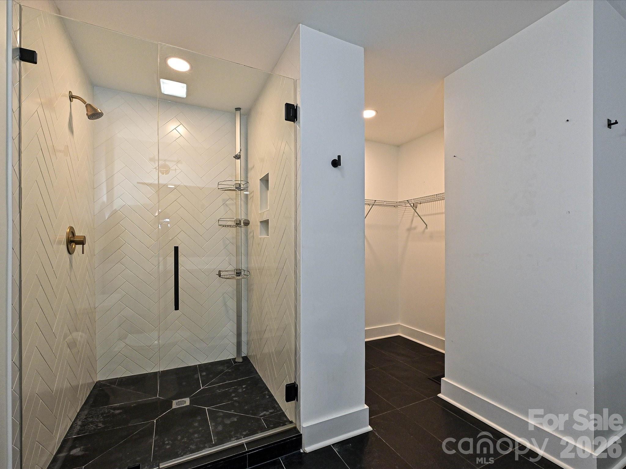 5623 Ruth Drive — Charlotte