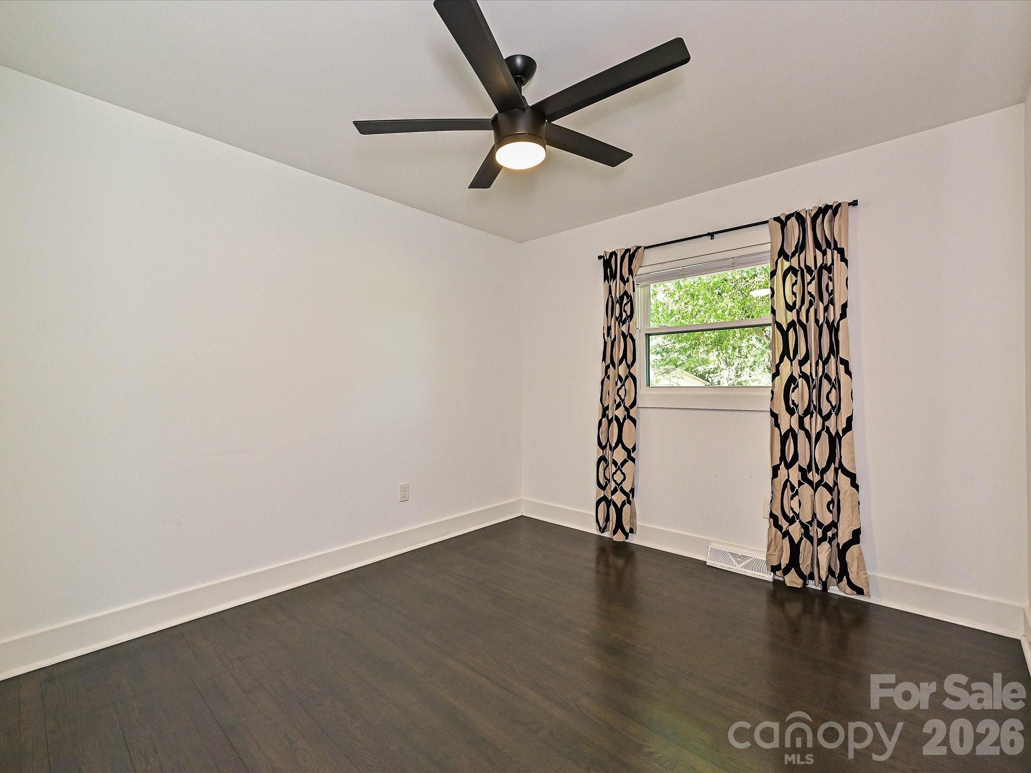 5623 Ruth Drive — Charlotte