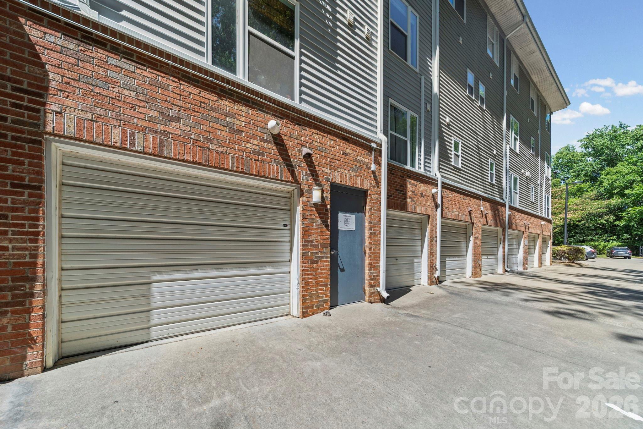 3825 Picasso Court — Charlotte