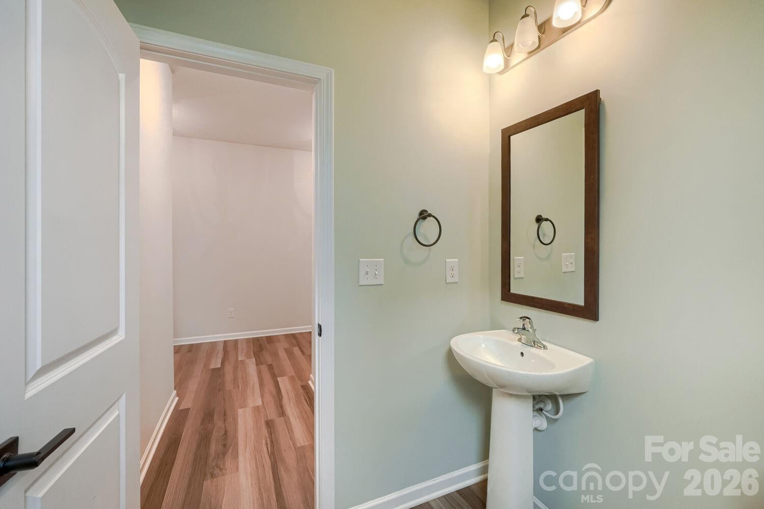 1003 Yearden Lane — Monroe