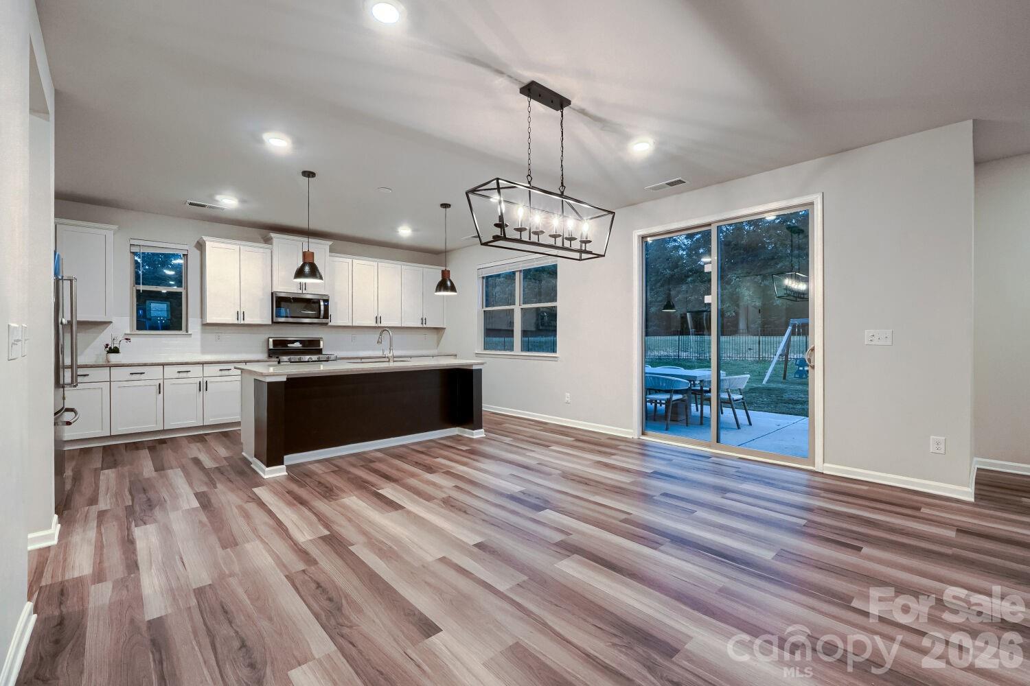1003 Yearden Lane — Monroe