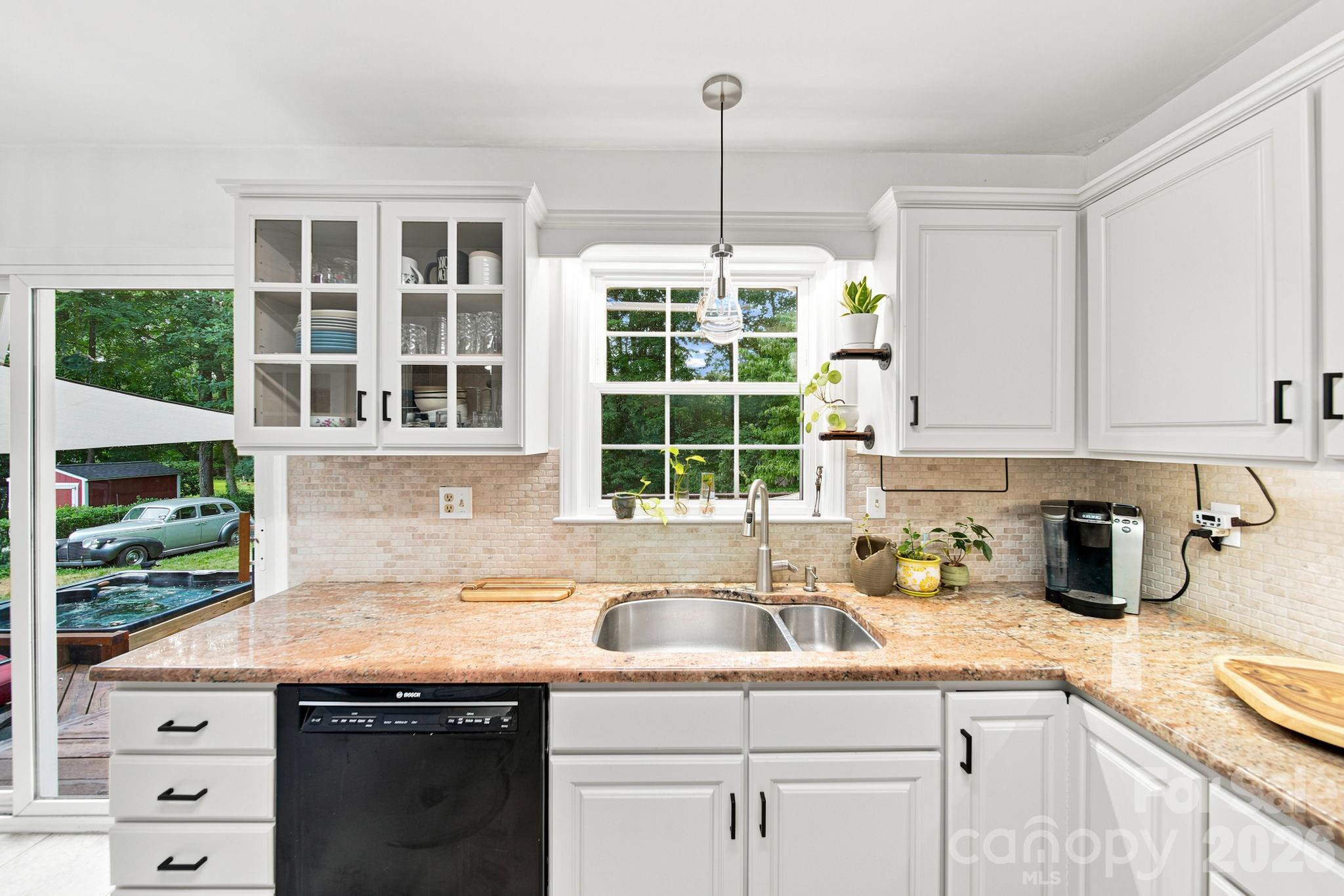 2815 Burnt Mill Road — Charlotte