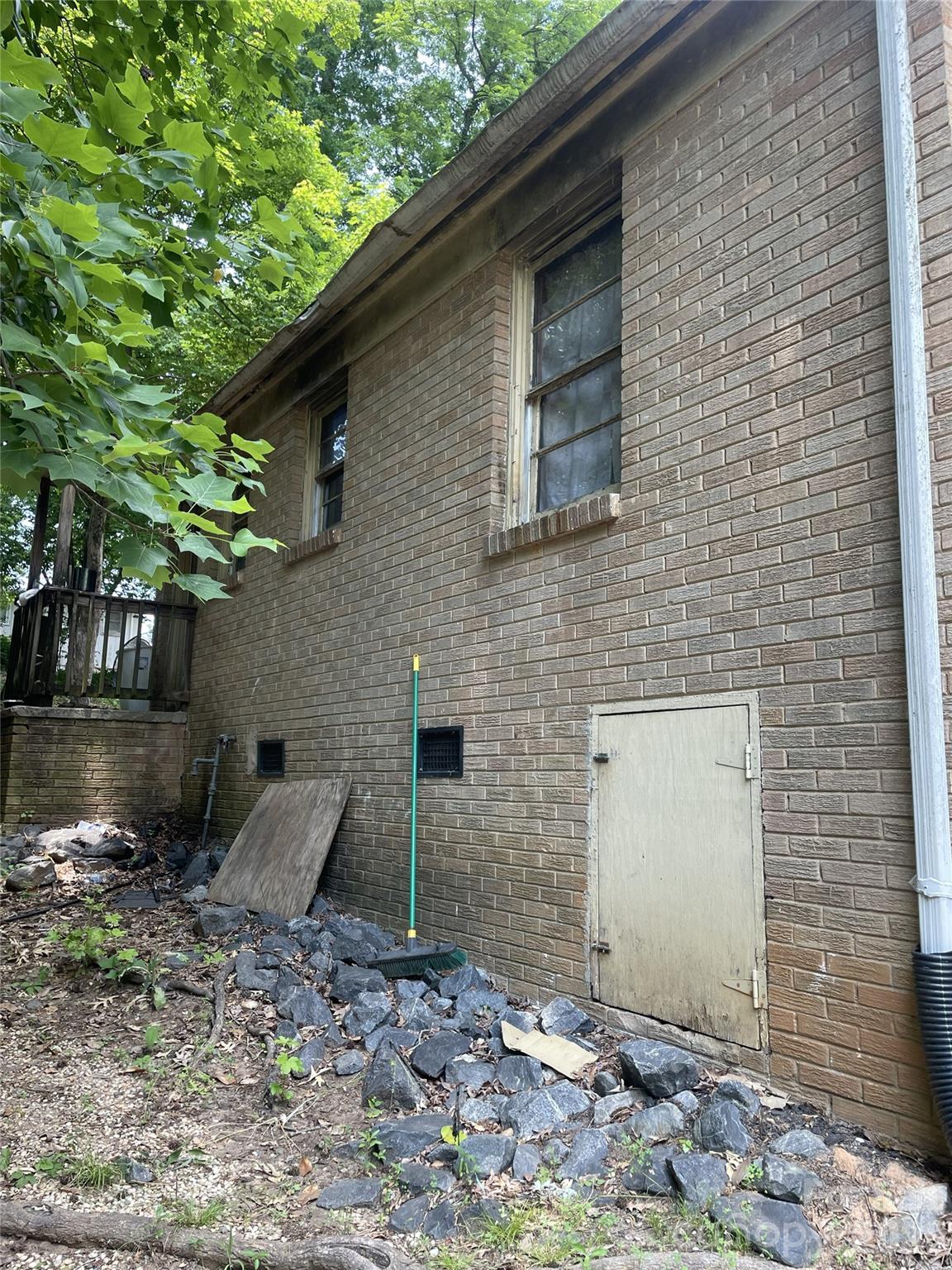 4025 Plato Circle — Charlotte
