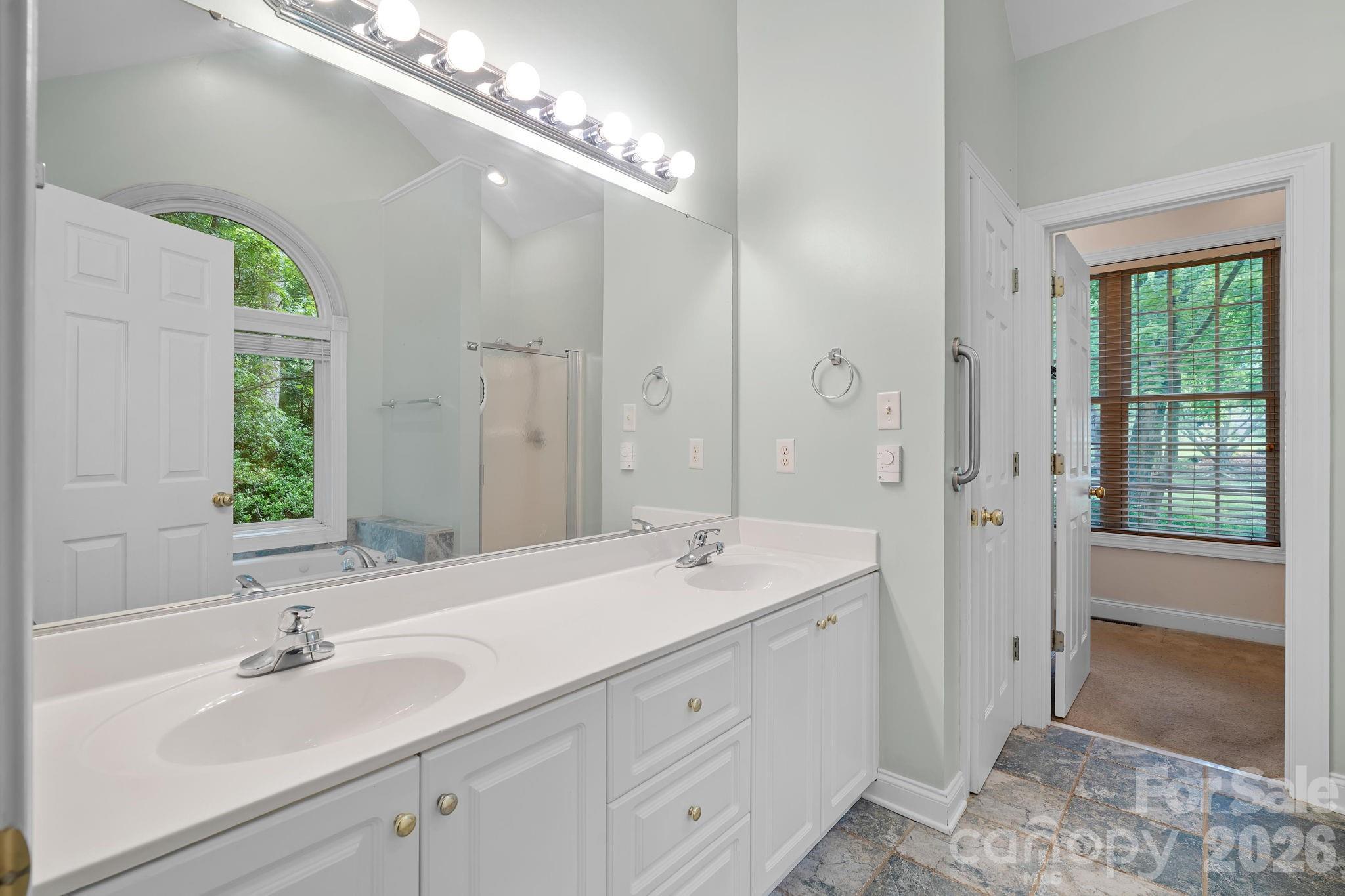 36 Poplar Creek Drive — Asheville