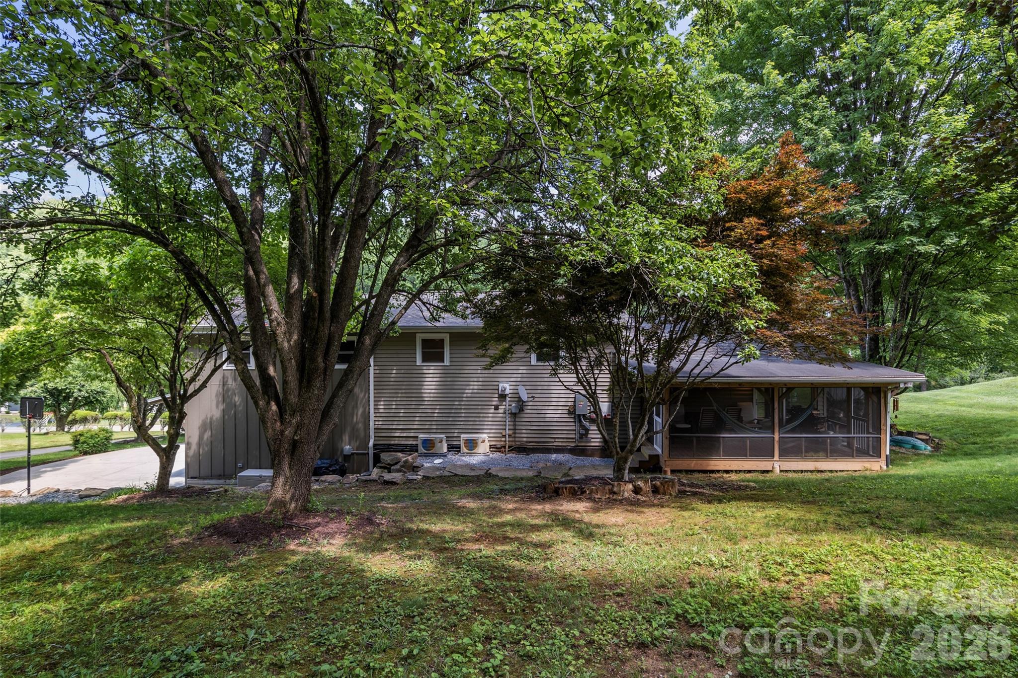 1574 Cashiers Valley Road — Brevard