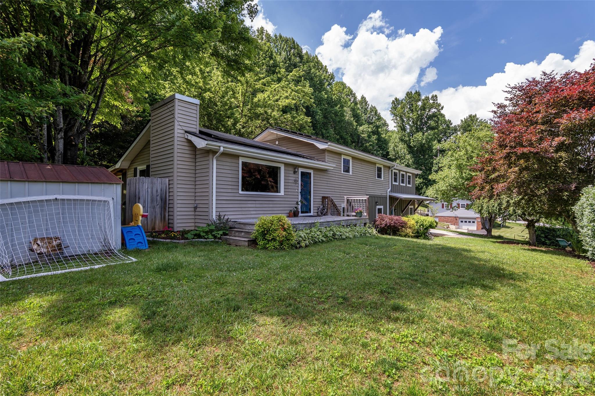 1574 Cashiers Valley Road — Brevard