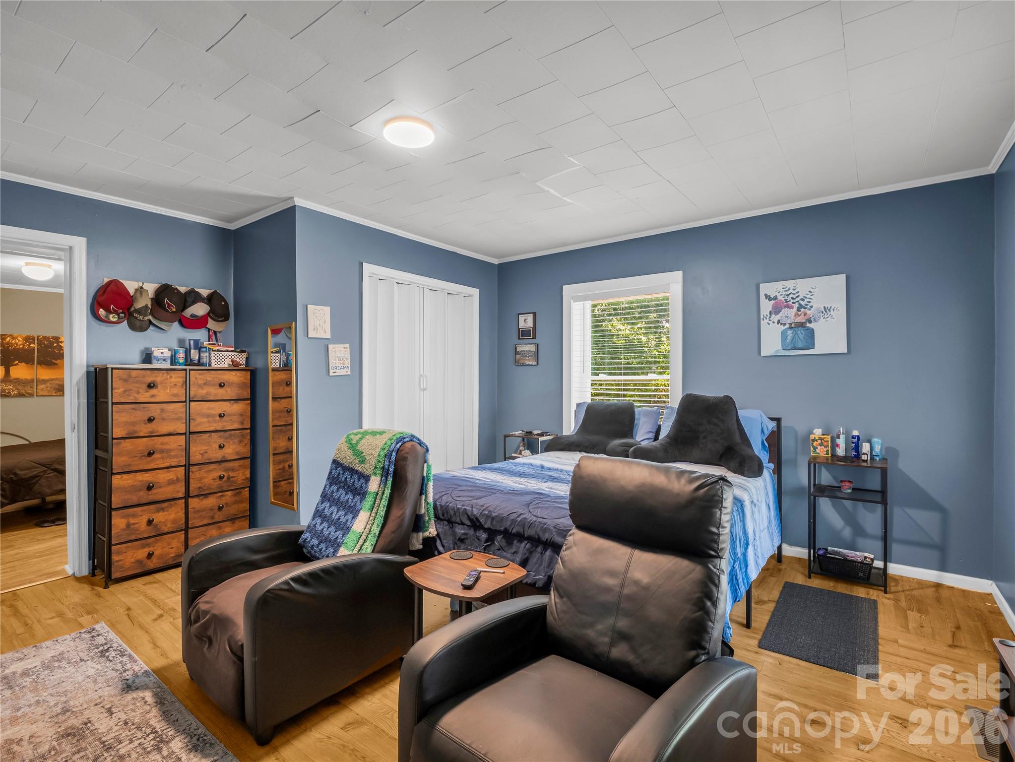 193 Middle Street — Ellenboro