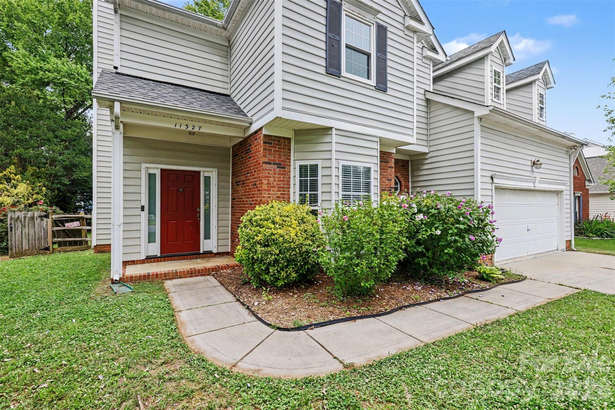 11327 Ridge Oak Drive — Charlotte