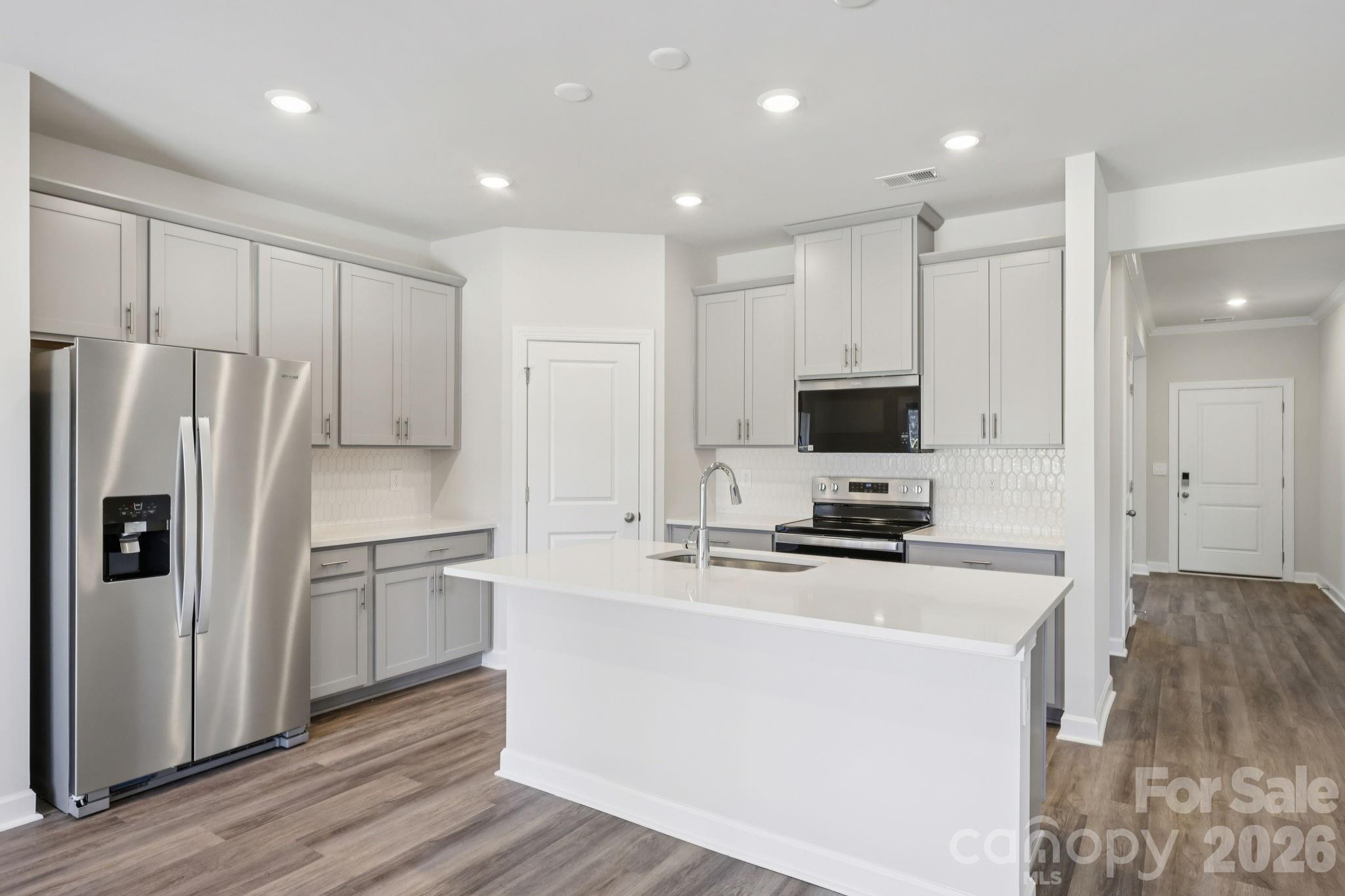 1605 Harper Landing Boulevard — Stanley