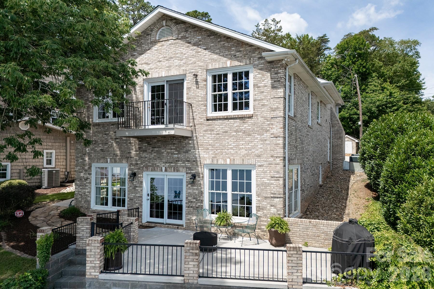 50520 Wood Duck Lane — Albemarle