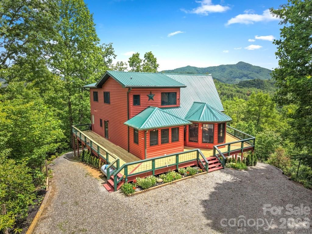 1188 Tobacco Branch Road — Almond