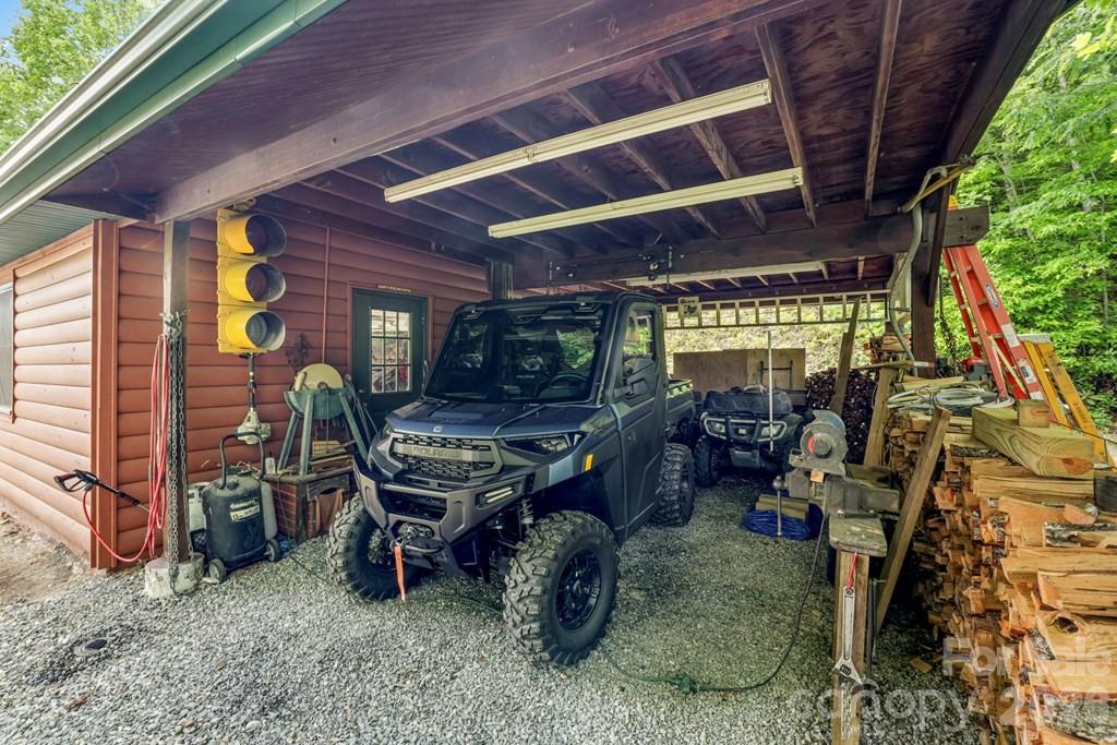 1188 Tobacco Branch Road — Almond