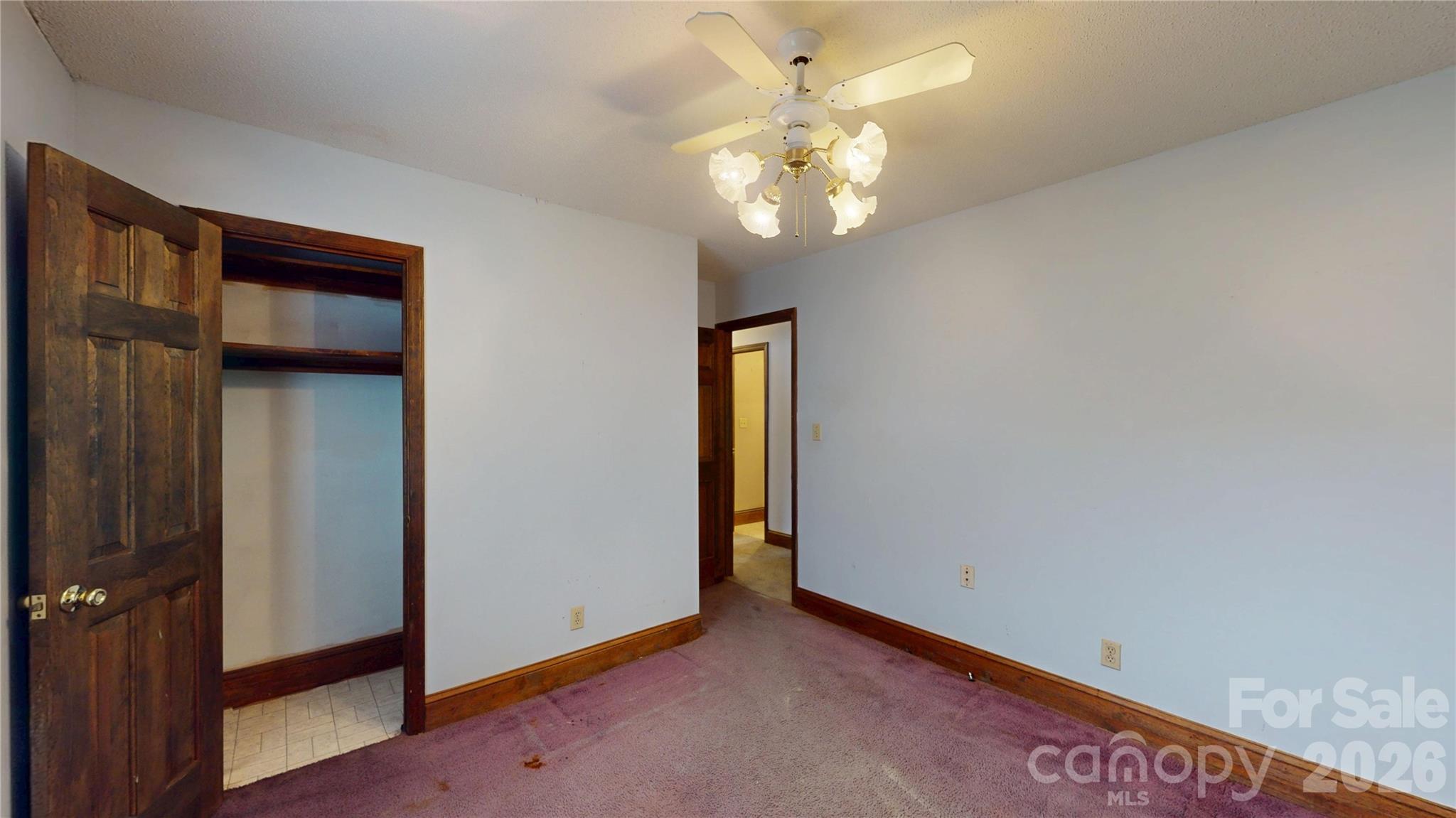 3033 Grassy Lane — Monroe