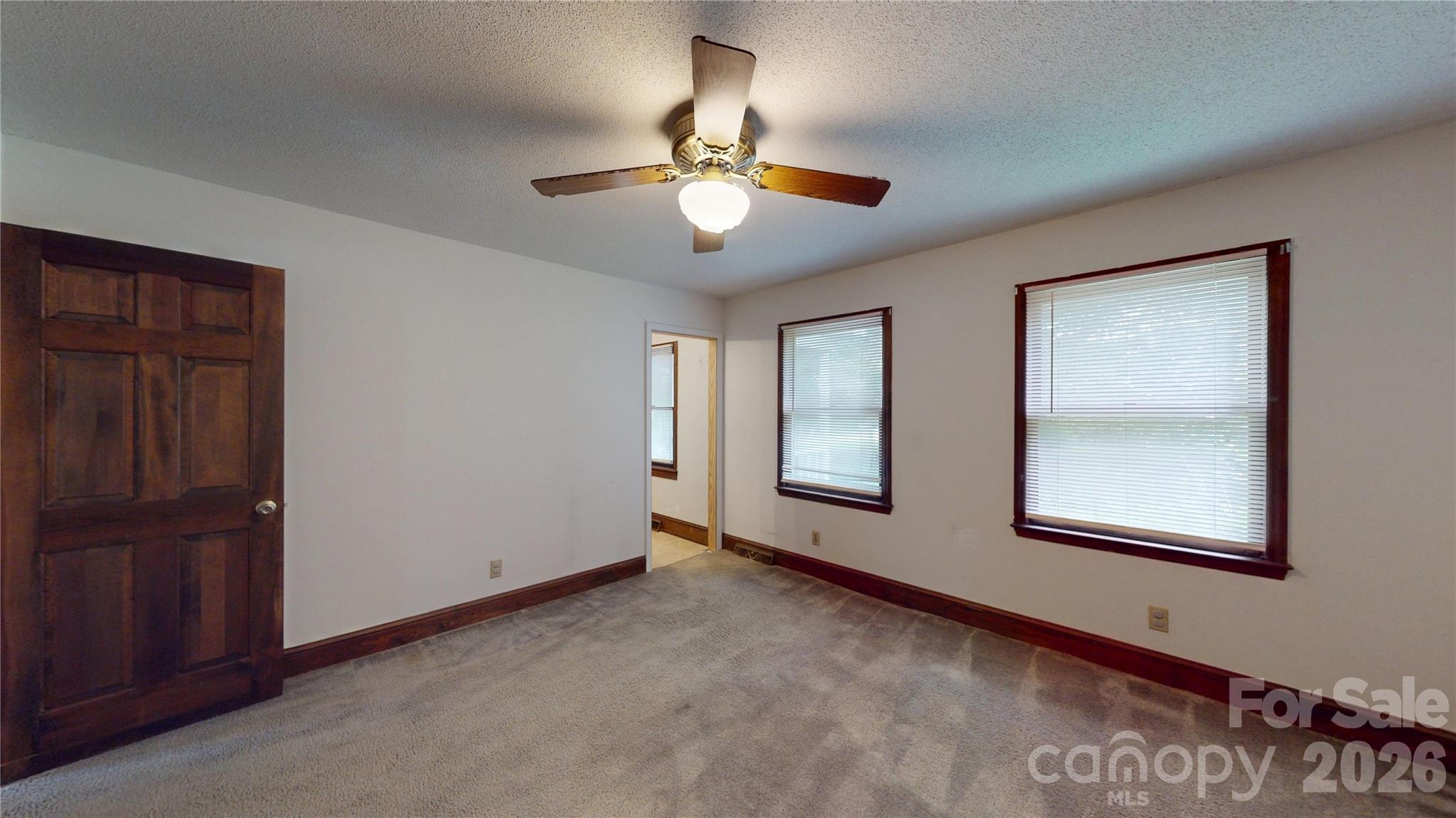 3033 Grassy Lane — Monroe