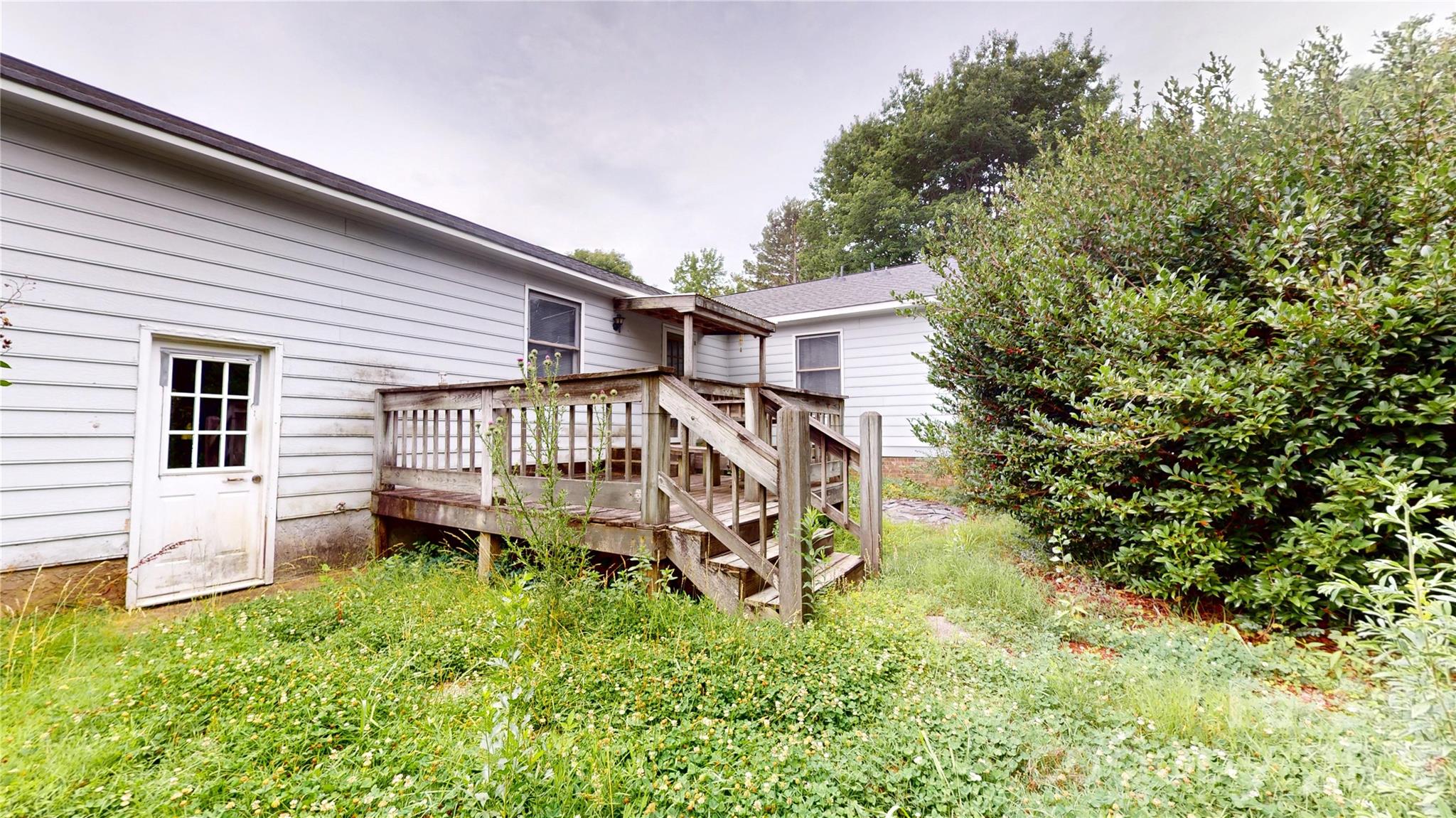 3033 Grassy Lane — Monroe