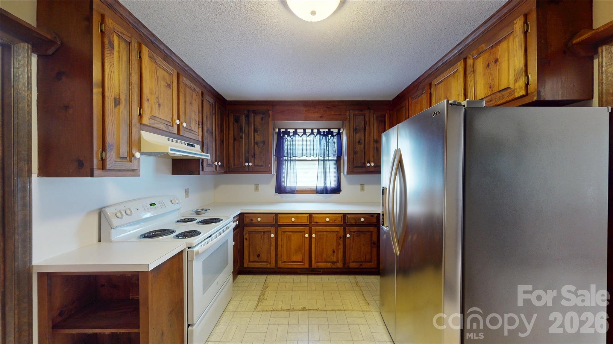 3033 Grassy Lane — Monroe