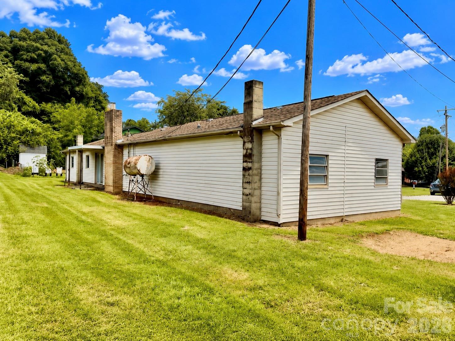 72 Circle Drive — Marion