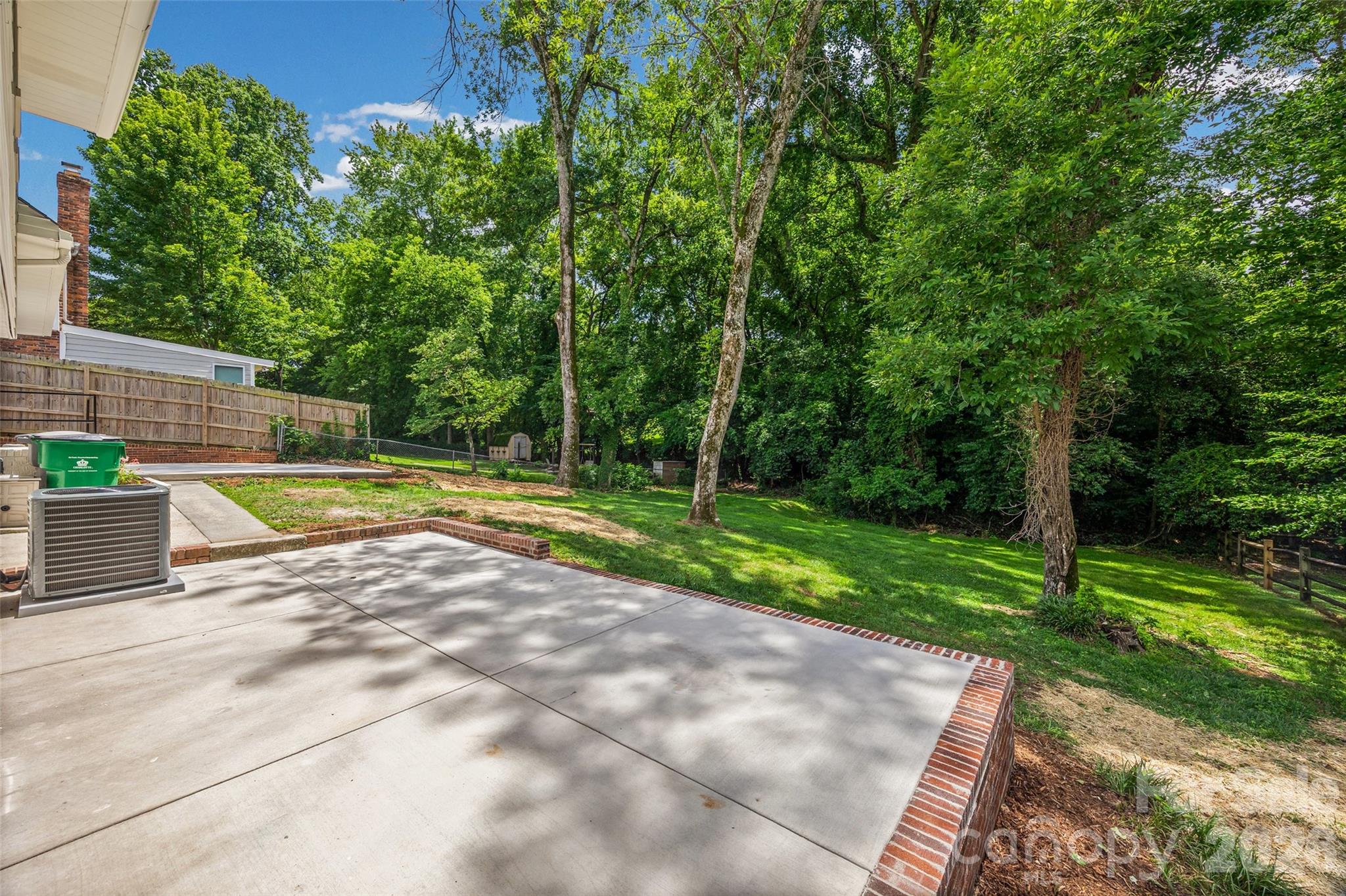 3130 Spring Valley Road — Charlotte