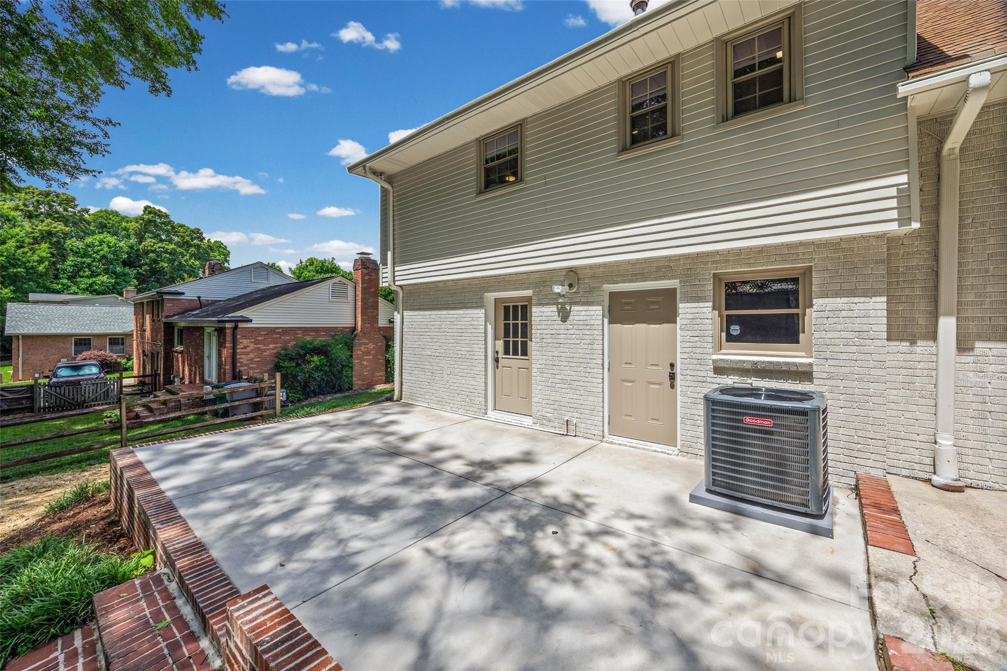 3130 Spring Valley Road — Charlotte