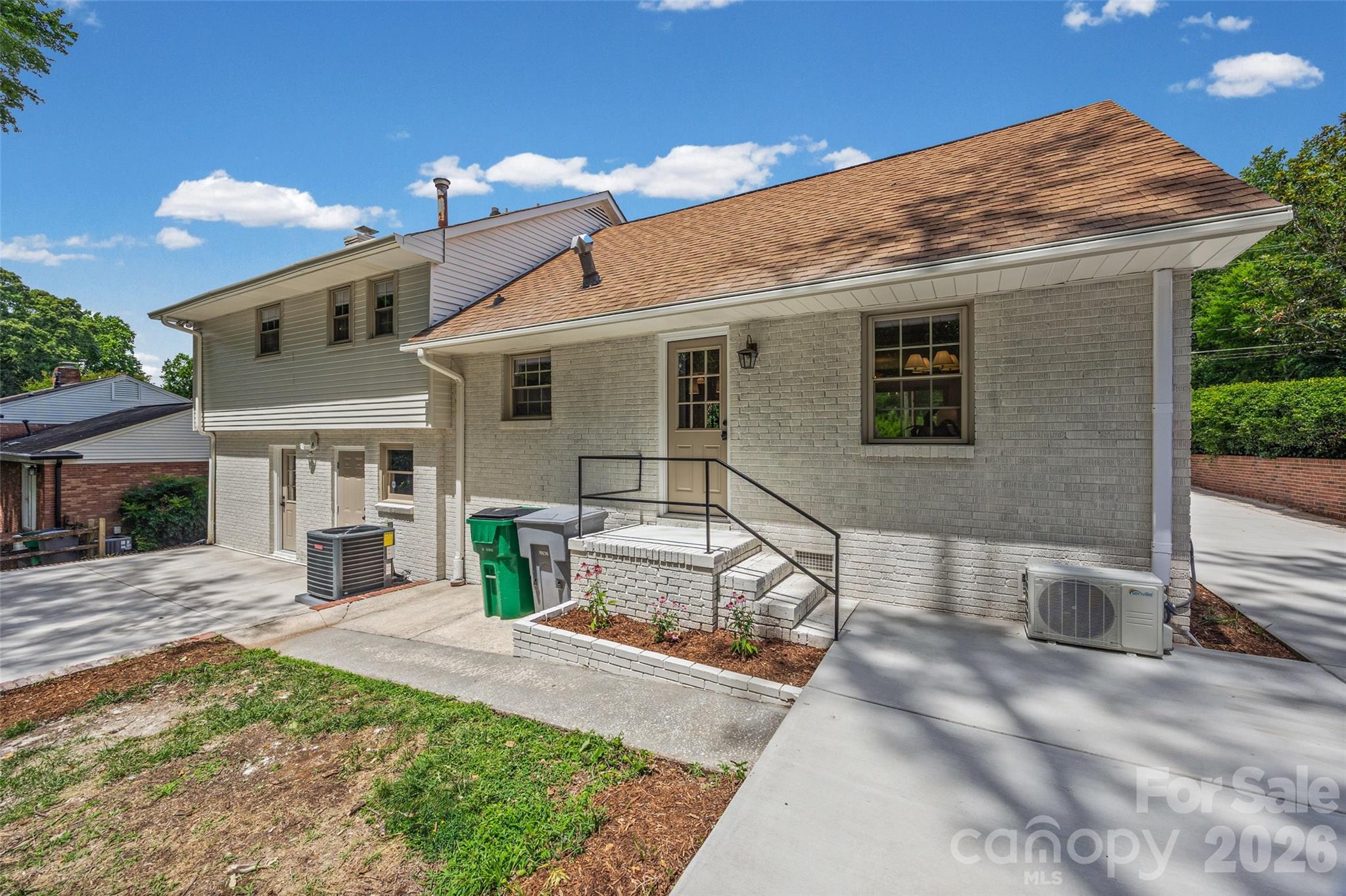 3130 Spring Valley Road — Charlotte