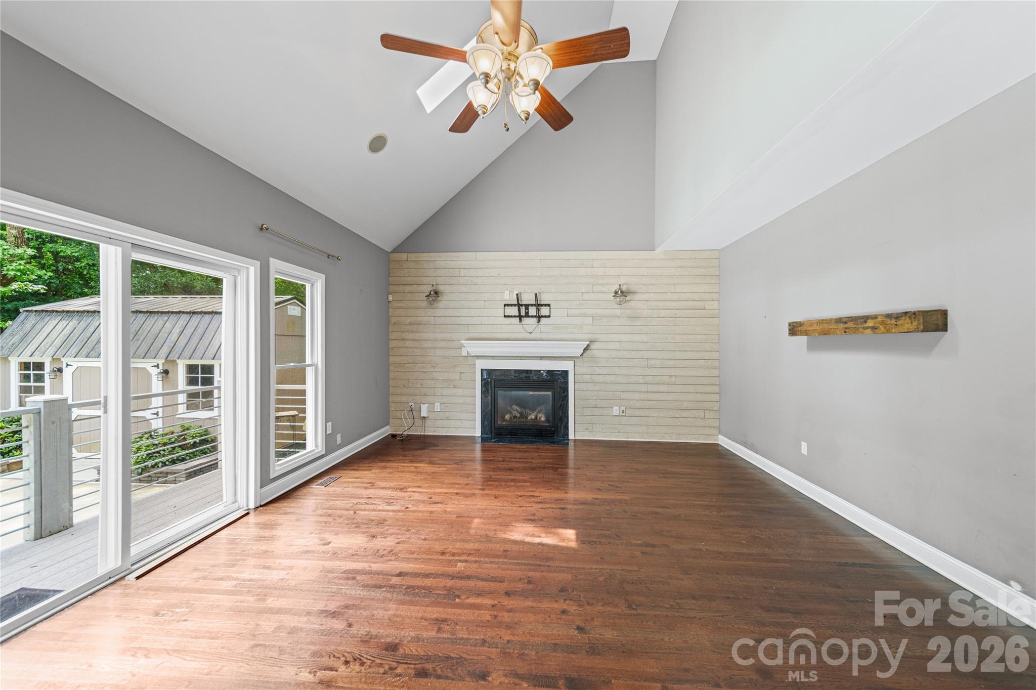 8871 Erbach Lane — Mount Pleasant