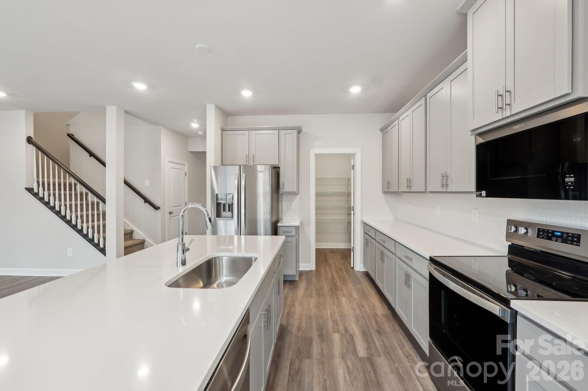 1611 Harper Landing Boulevard — Stanley