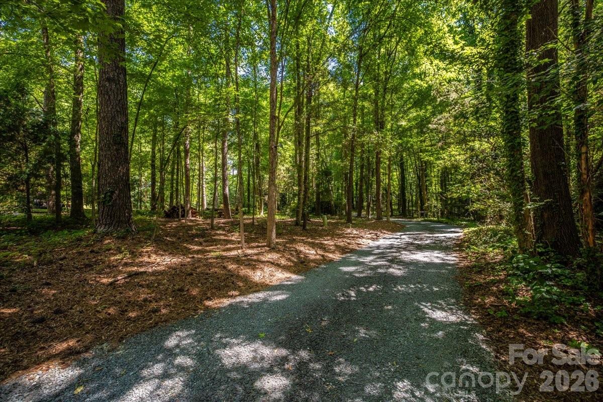 8903 New Town Road — Waxhaw