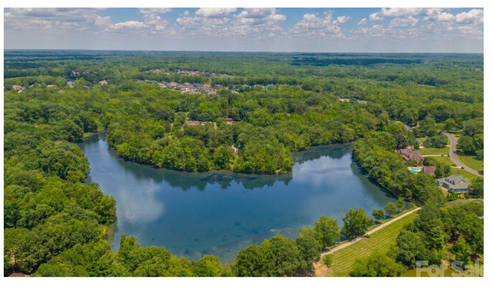 8903 New Town Road — Waxhaw
