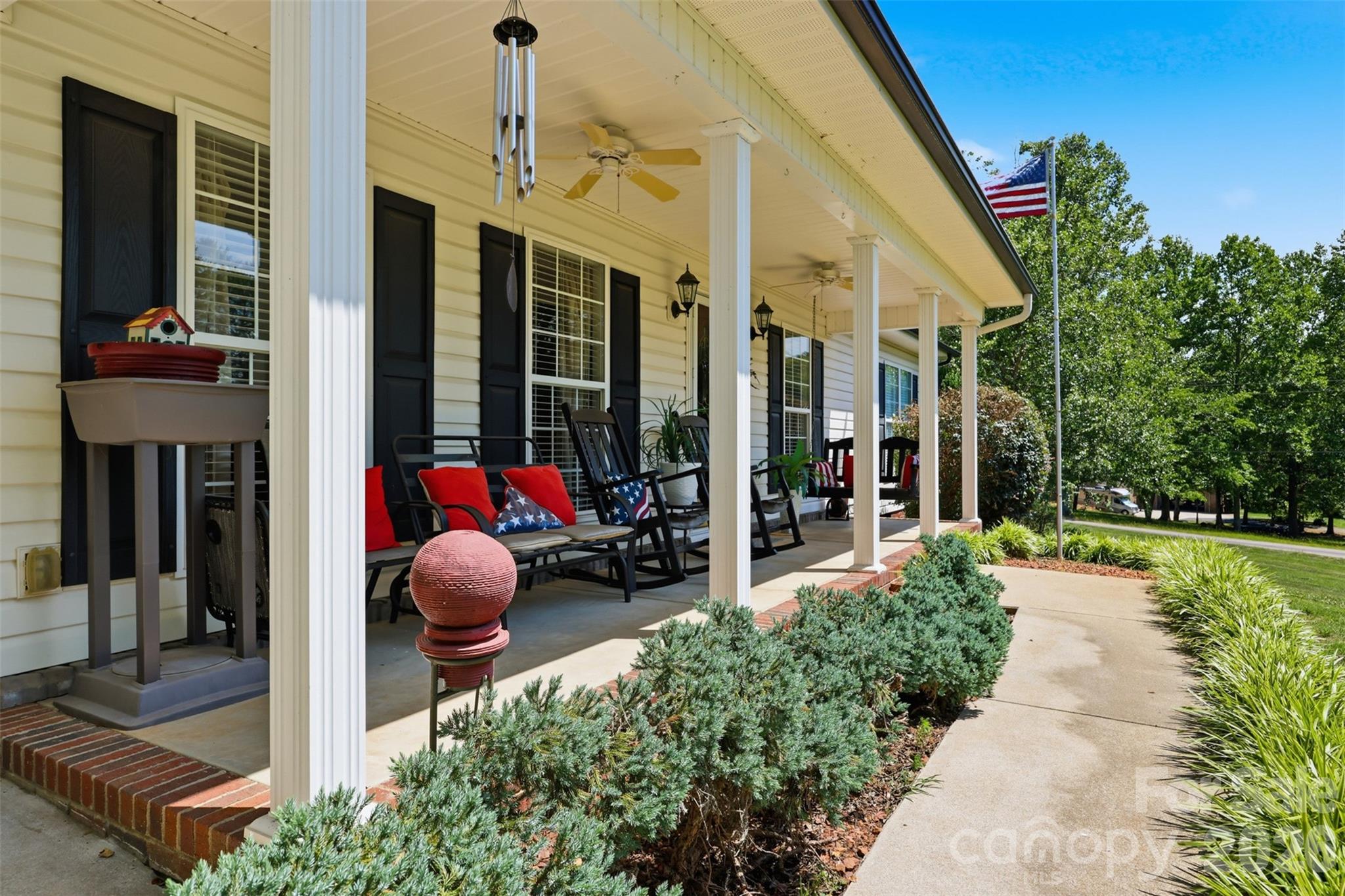 57 Riverview Road — Taylorsville