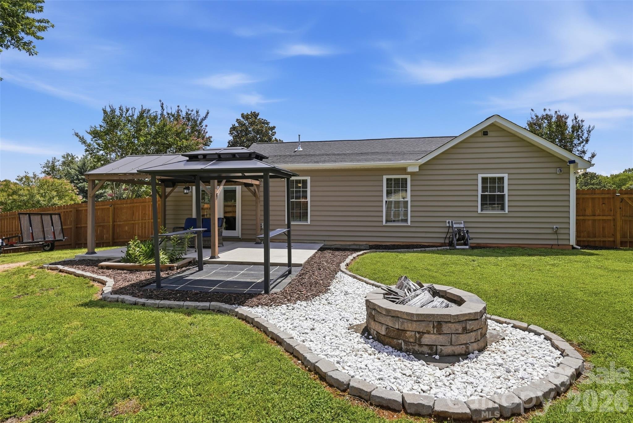 2915 Dairy Farm Drive — Monroe