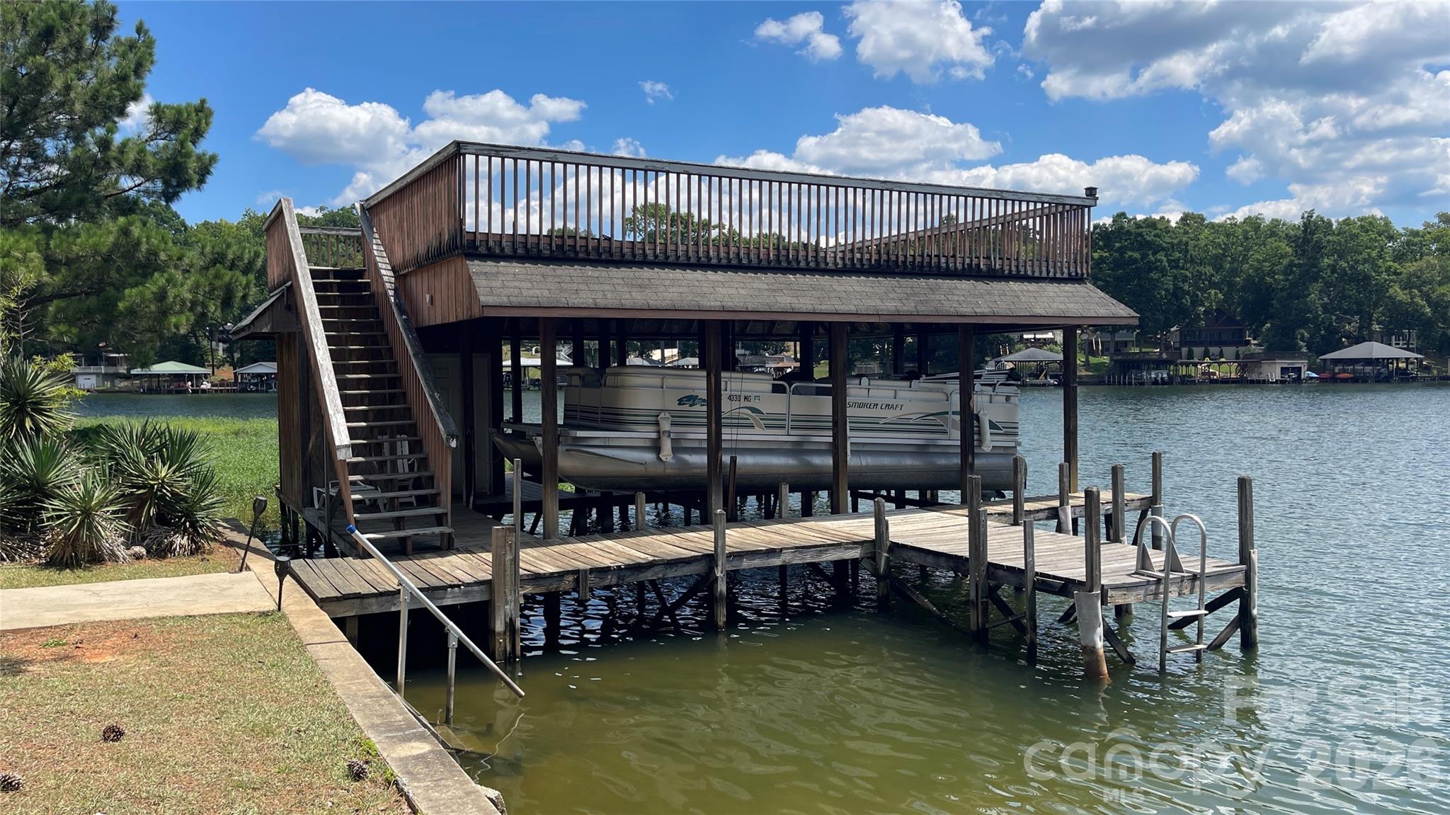 128 Curran Point Drive — Norwood