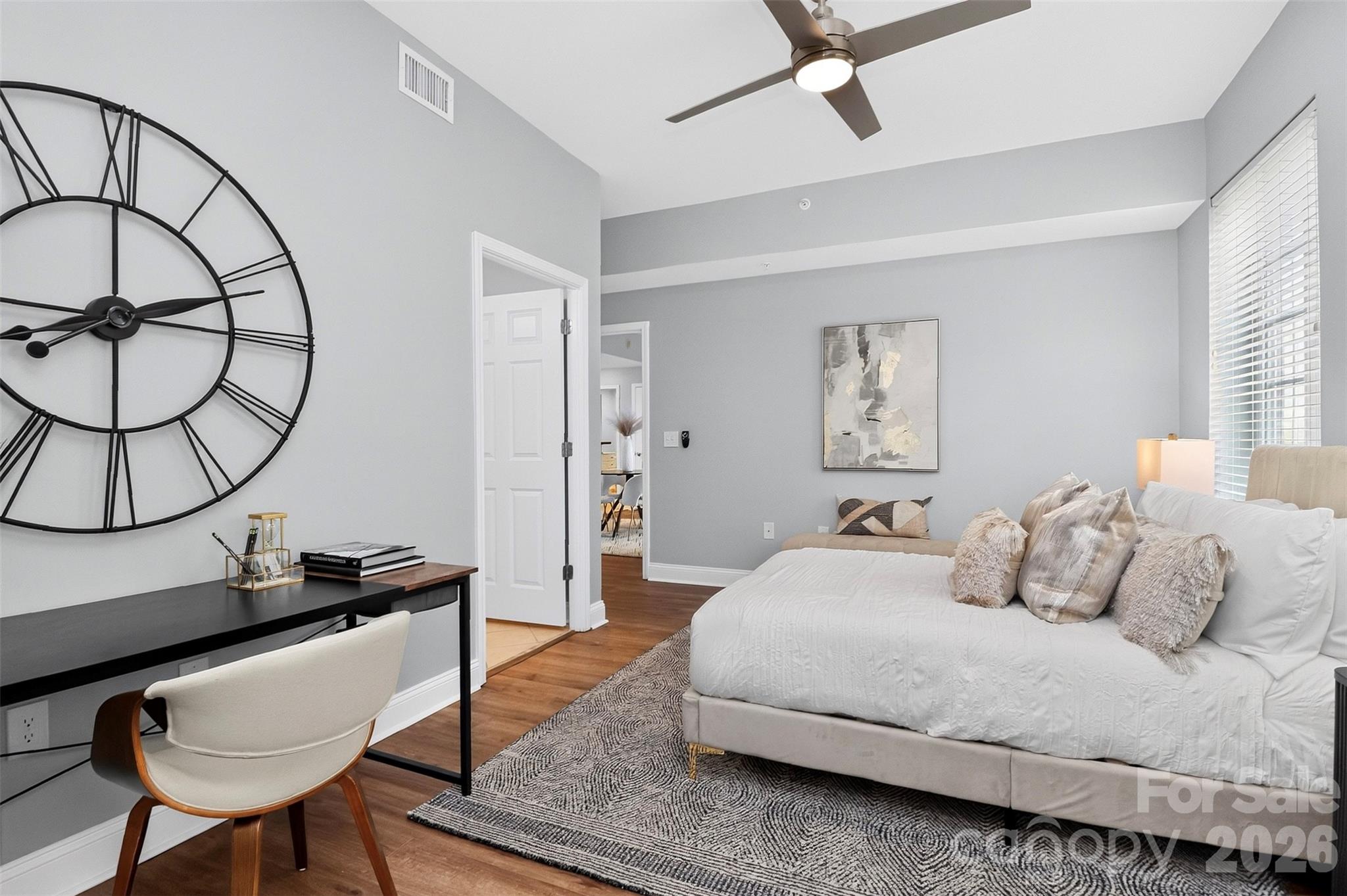 300 W 5th Street #609 — Charlotte