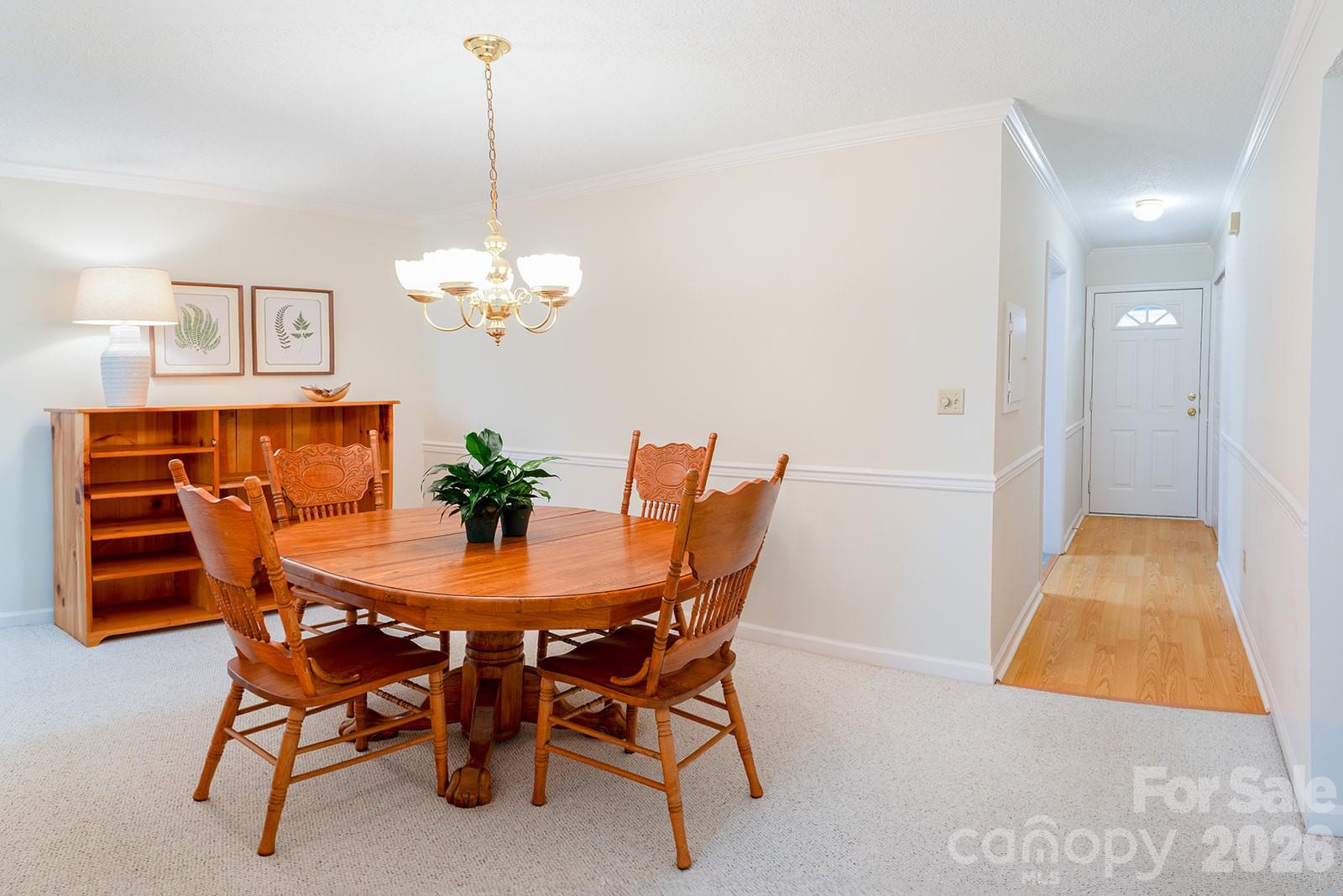 102 Rough Point Court — Asheville
