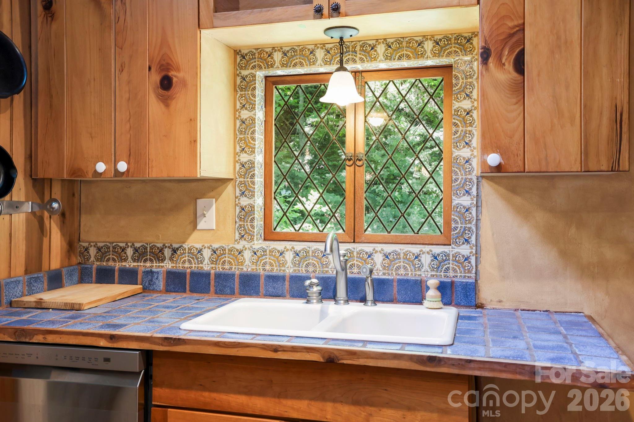 173 Camp Elliott Road — Black Mountain