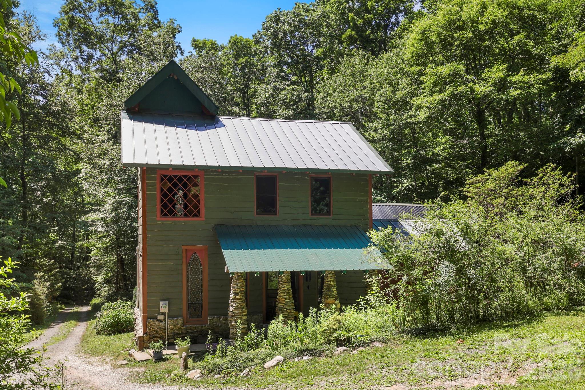 173 Camp Elliott Road — Black Mountain